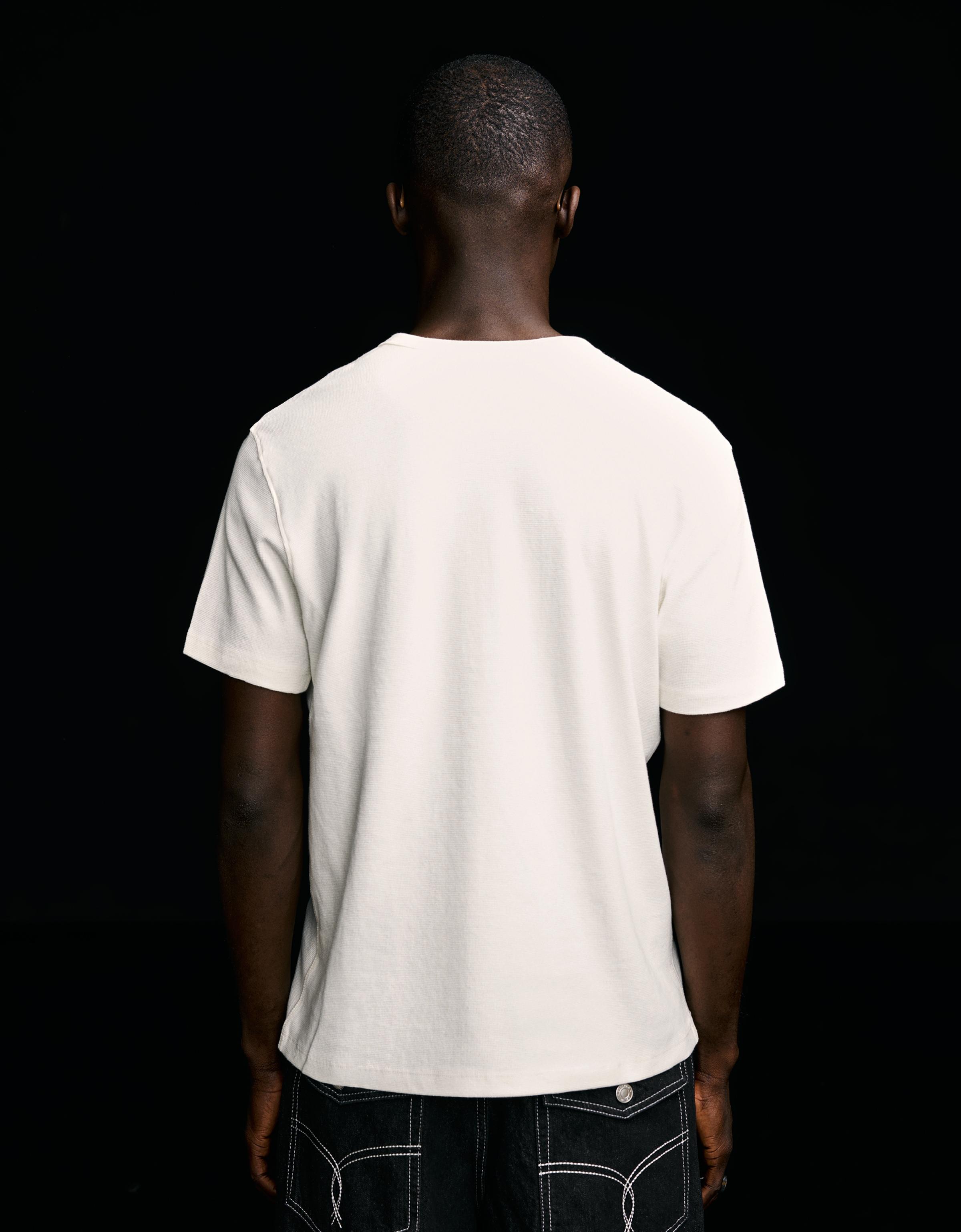 Kısa kollu gofre ekmekçi tişört - Görsel 4