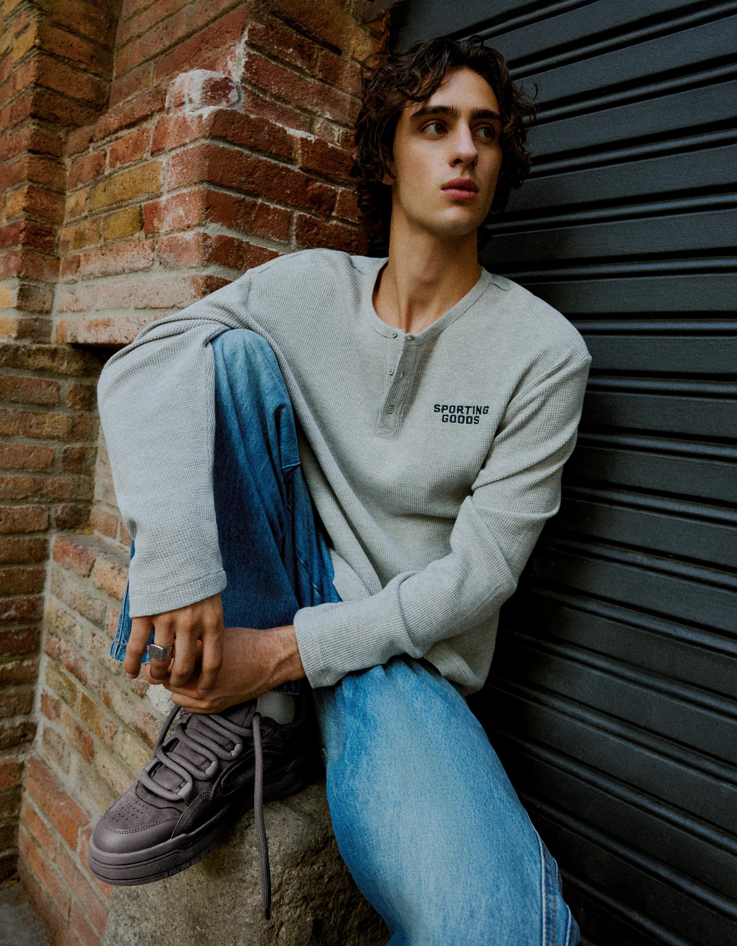 SKATE TRAINERS — Grey