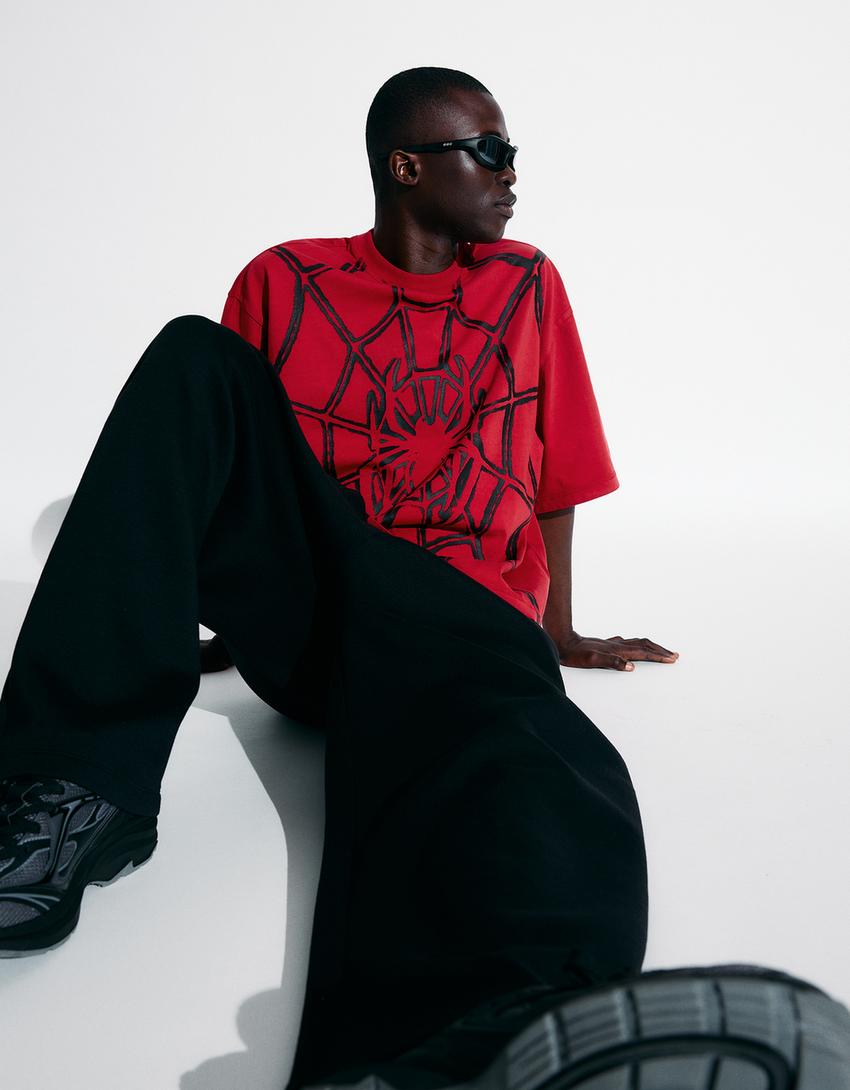 Boxy Spiderman T-Shirt mit kurzen Ärmeln-Rot