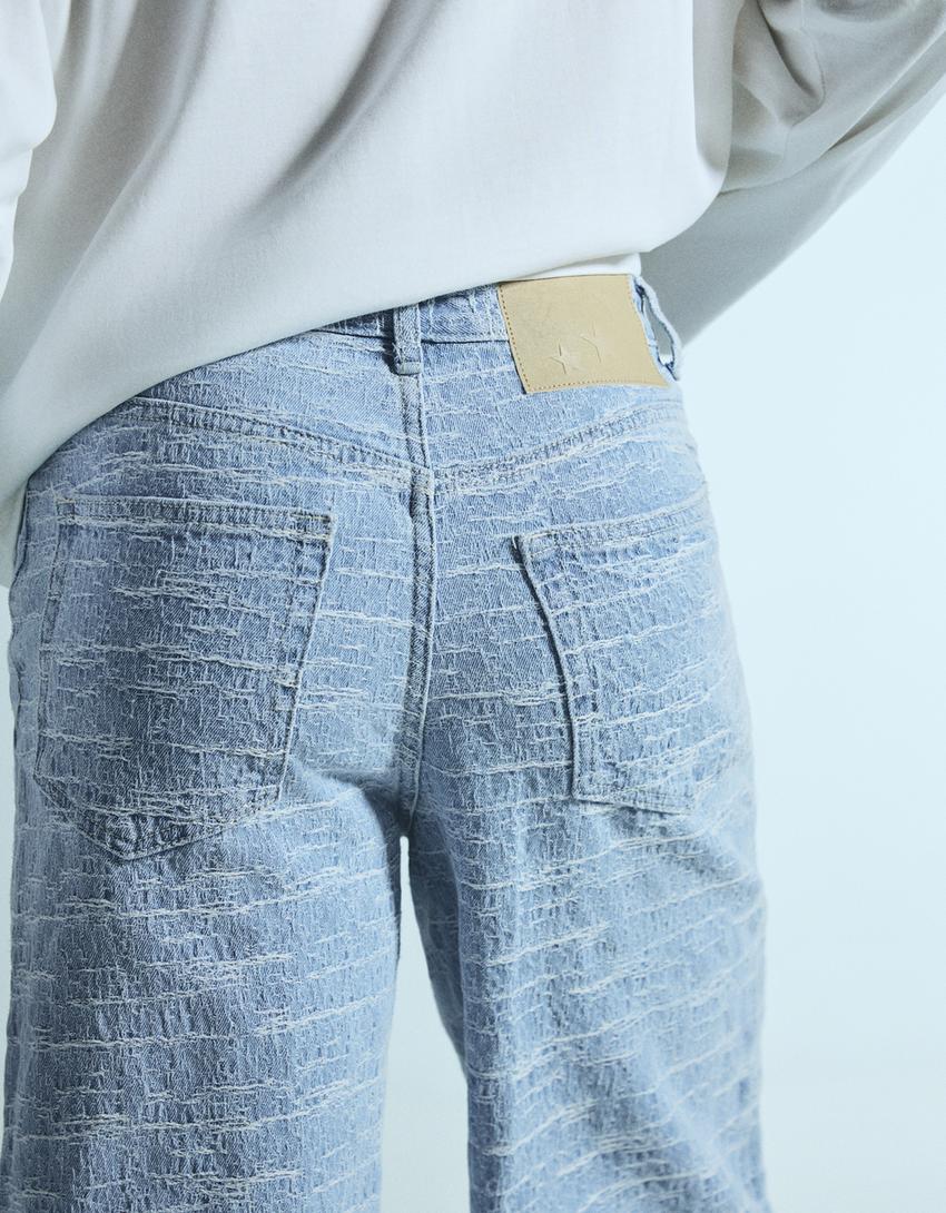 Bermuda in denim super baggy fit con texture-Azzurro Chiaro