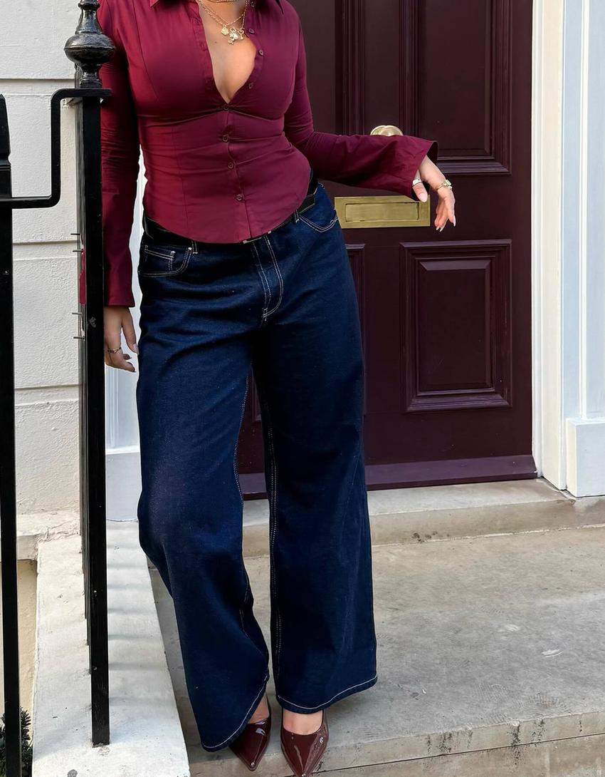 Fitted shirt with flared sleeves-Maroon-2
