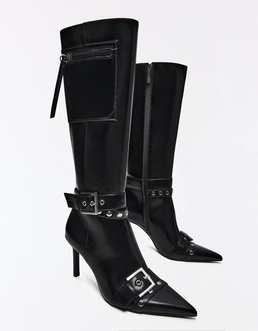 Heeled boots with buckle detail-BLACK