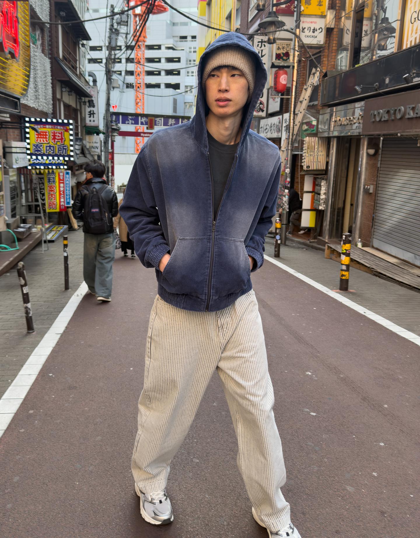 Bershka boxy kurtka sztruksowa z kapturem ciemnoniebieski