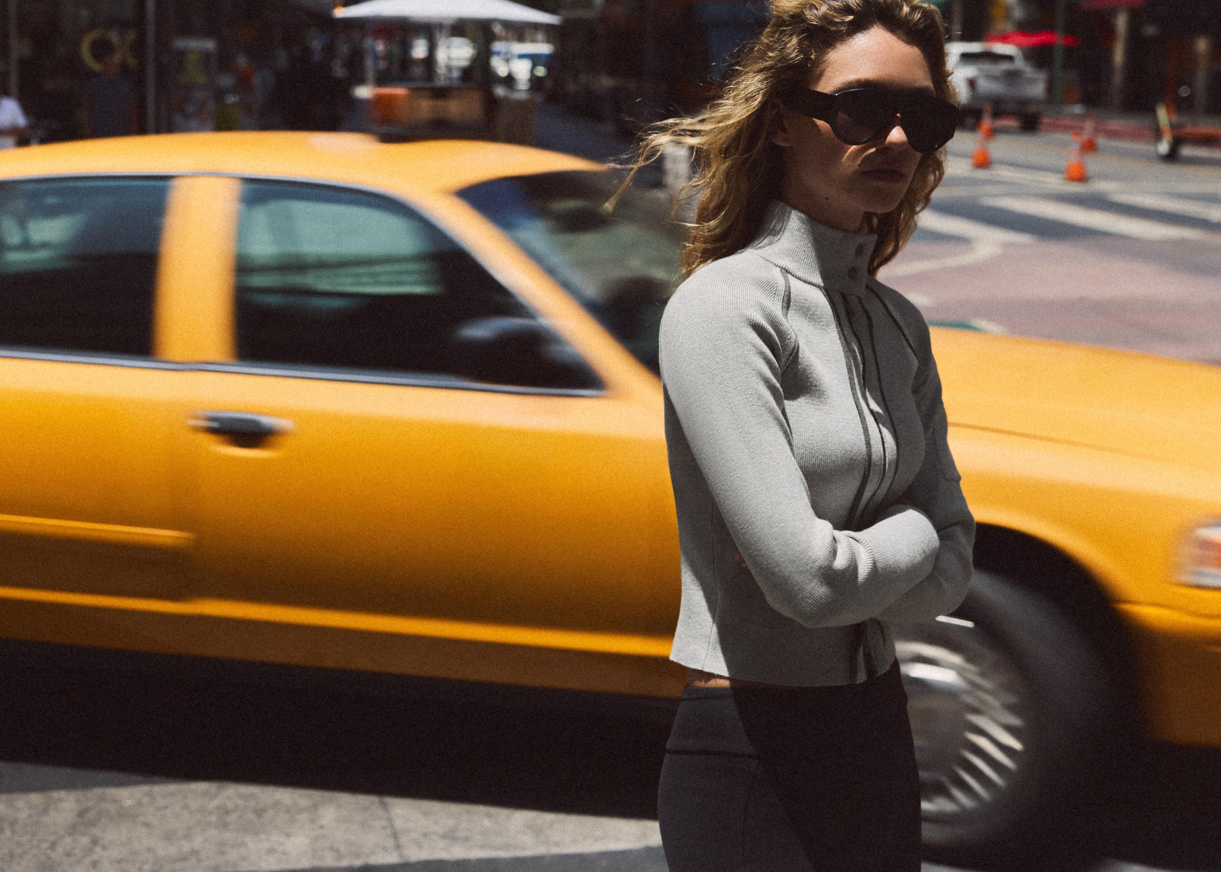 Zip-up jacket with contrast trim — Grey