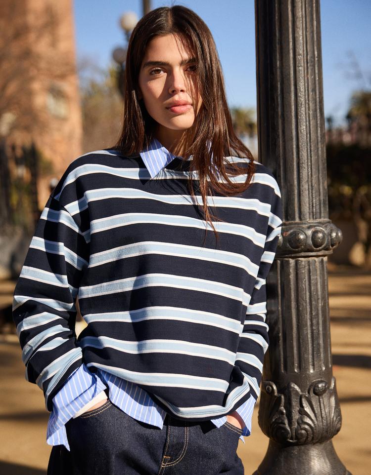 Çizgili bisiklet yaka kazak