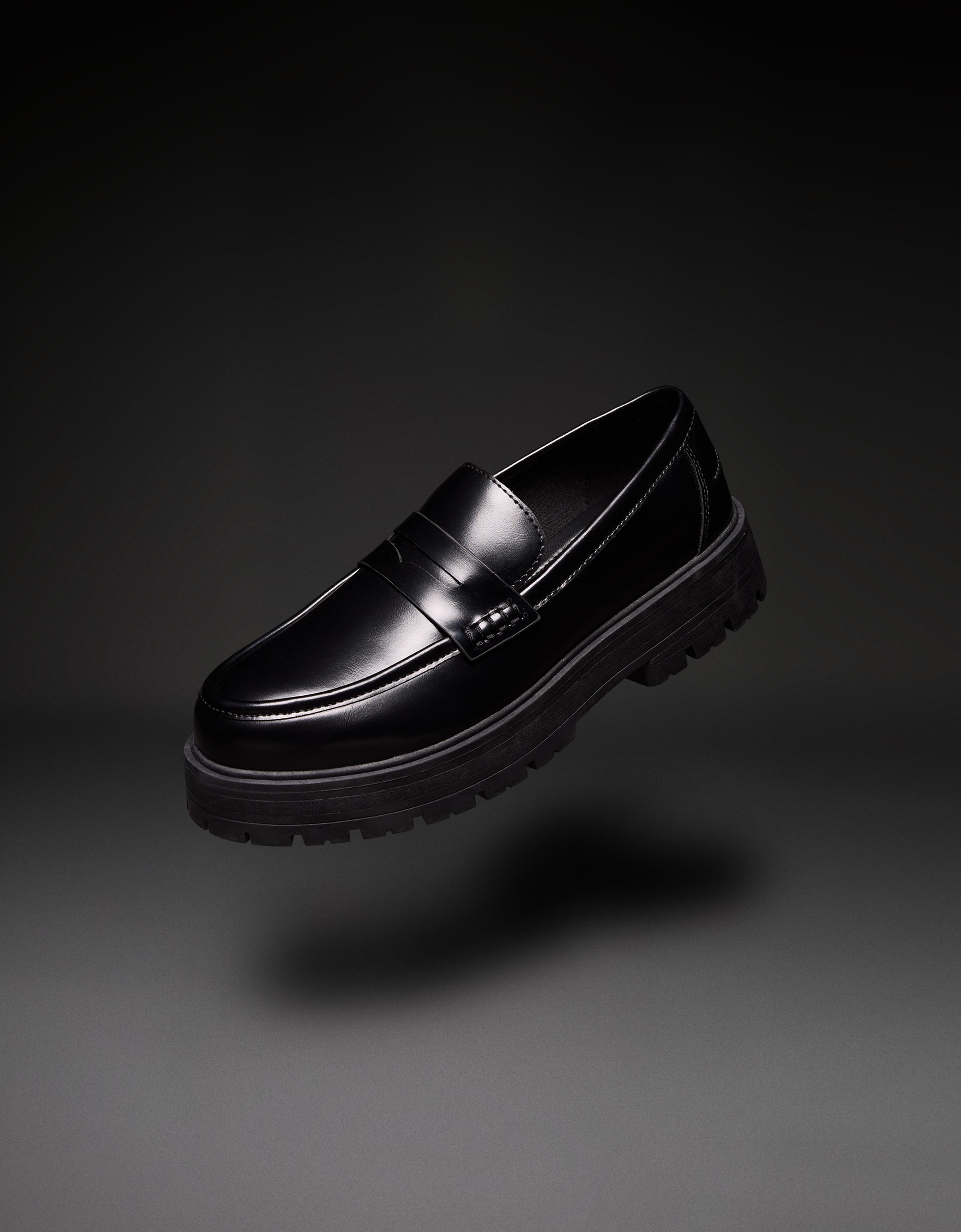 Chunky sole loafers — BLACK