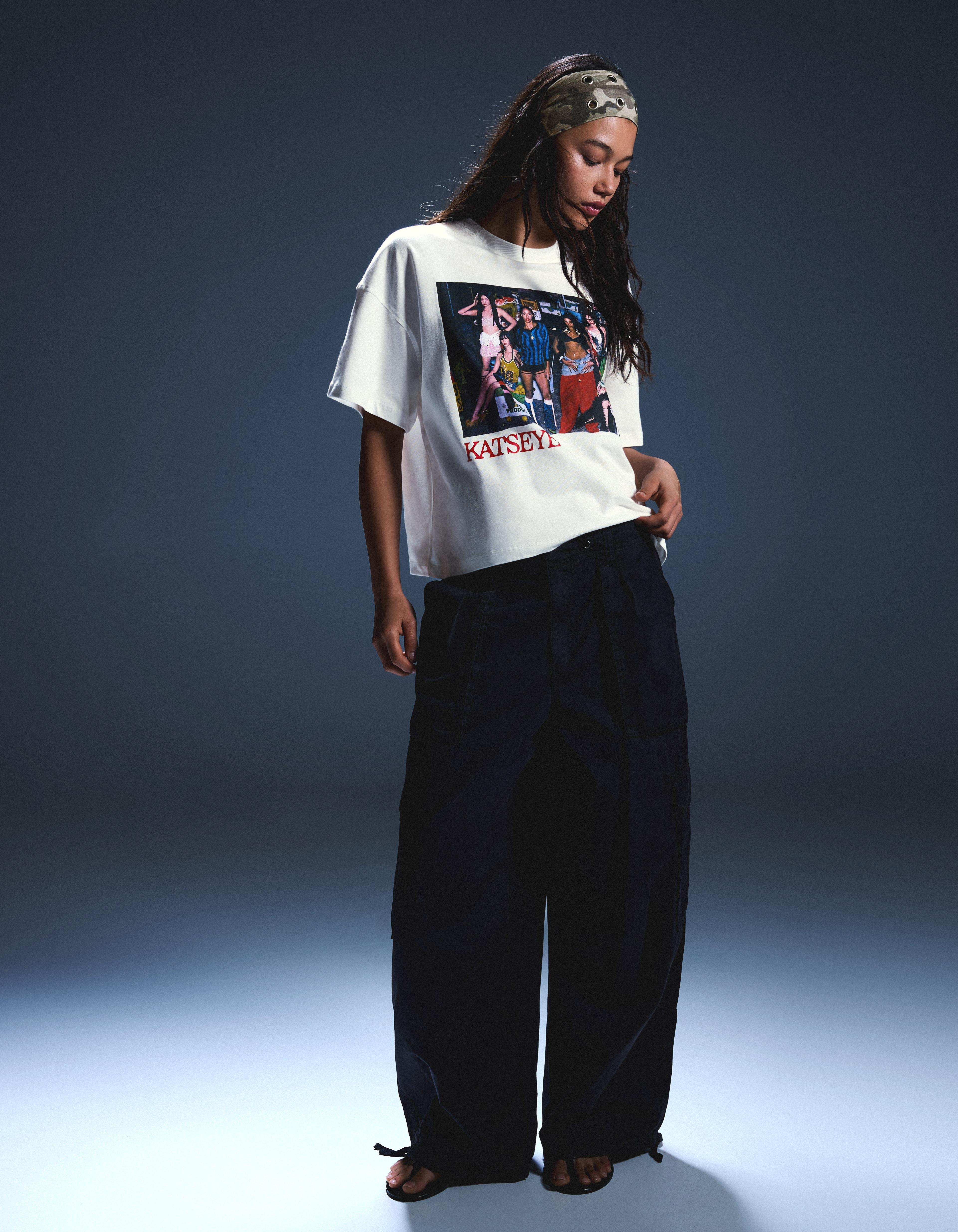 KATSEYE oversize print T-shirt — Off white