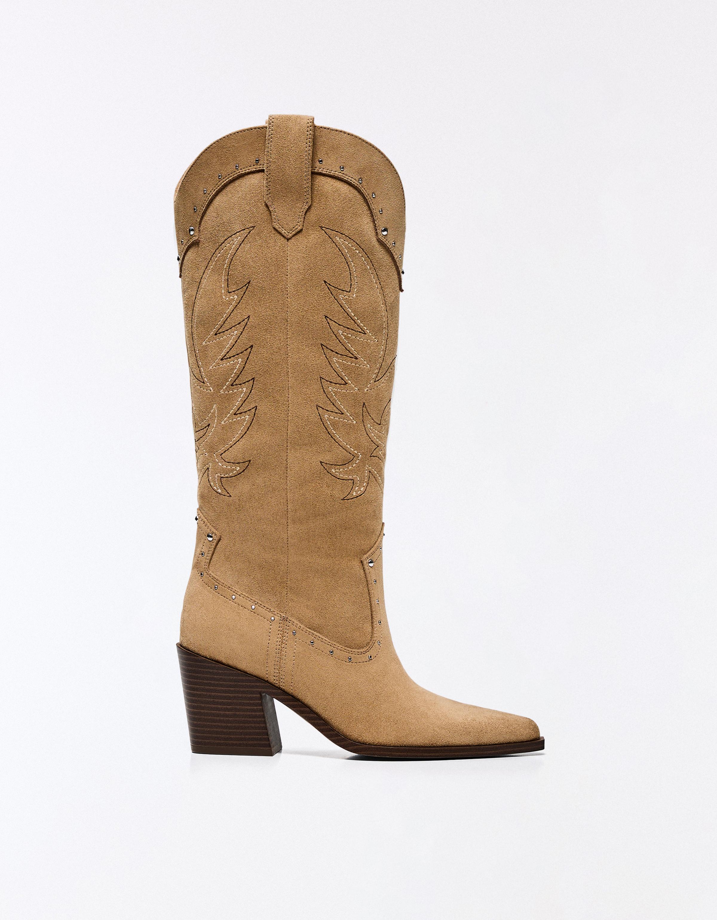 Bershka Bota Tacón Cowboy Tachitas Mujer Beige