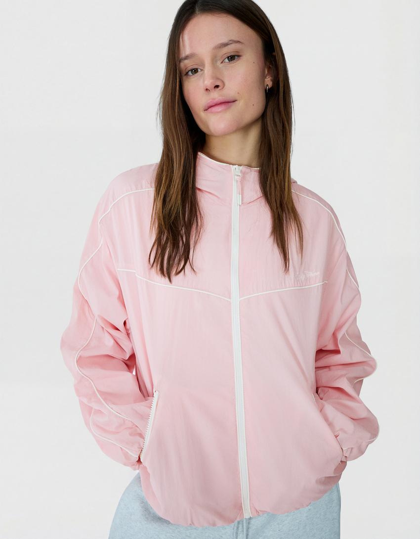 Cazadora técnica capucha-Rosa
