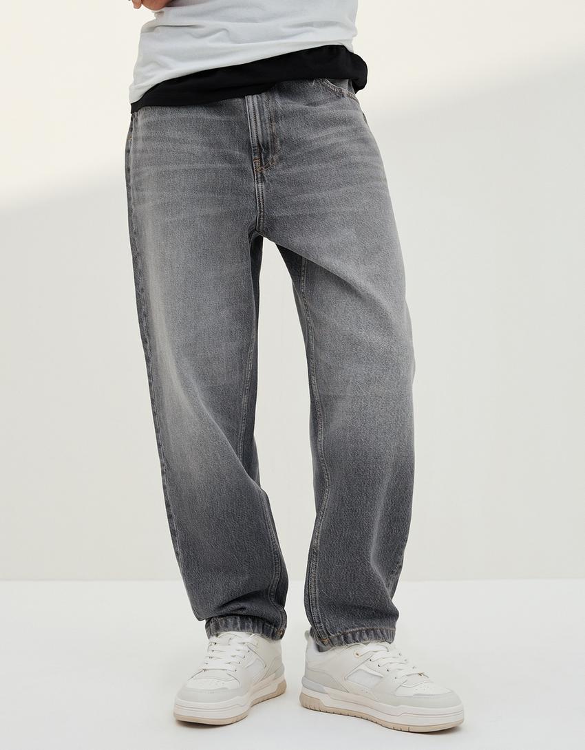 Jeans loose-Gris oscuro