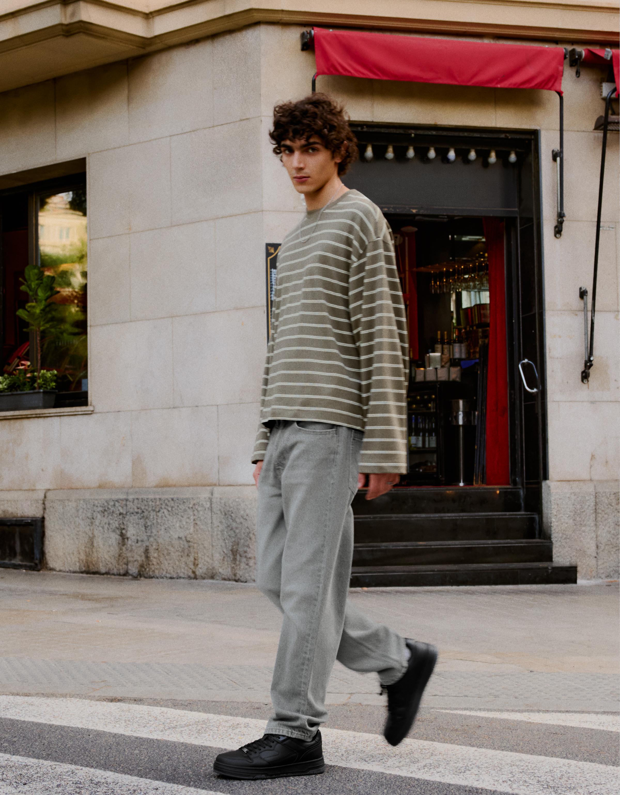 Straight-leg jeans — Grey