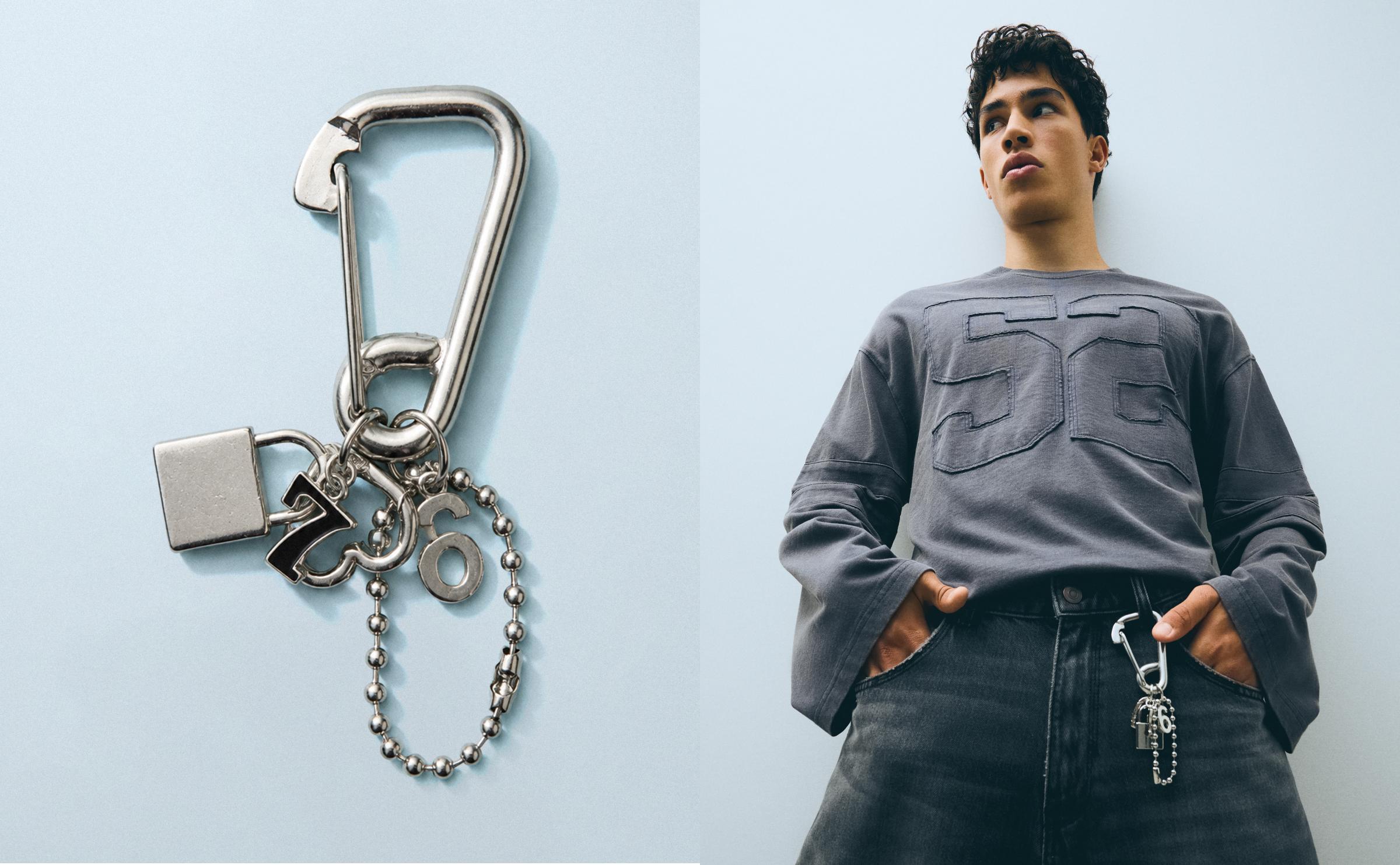 Padlock key ring — Silver