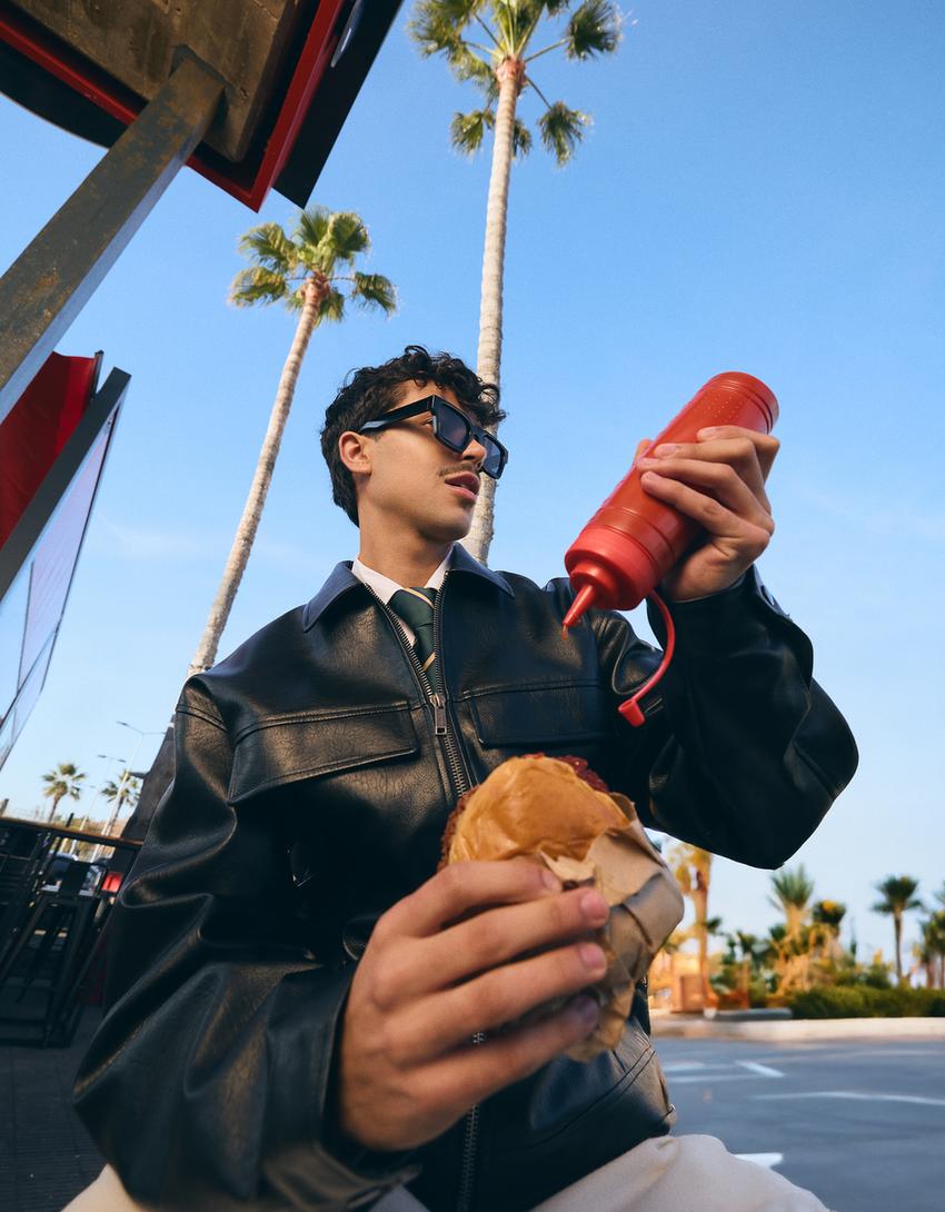 Giacca boxy fit finta pelle-Nero