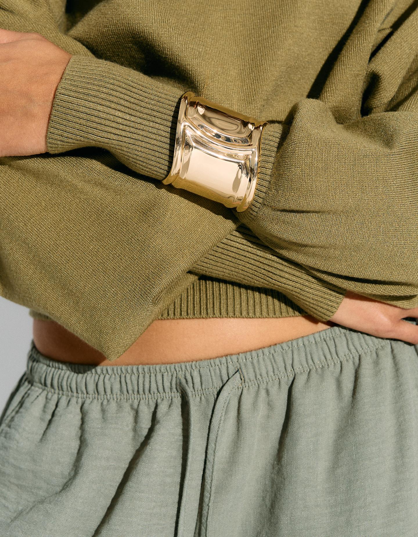 Bershka gładka bransoletka cuff złoty