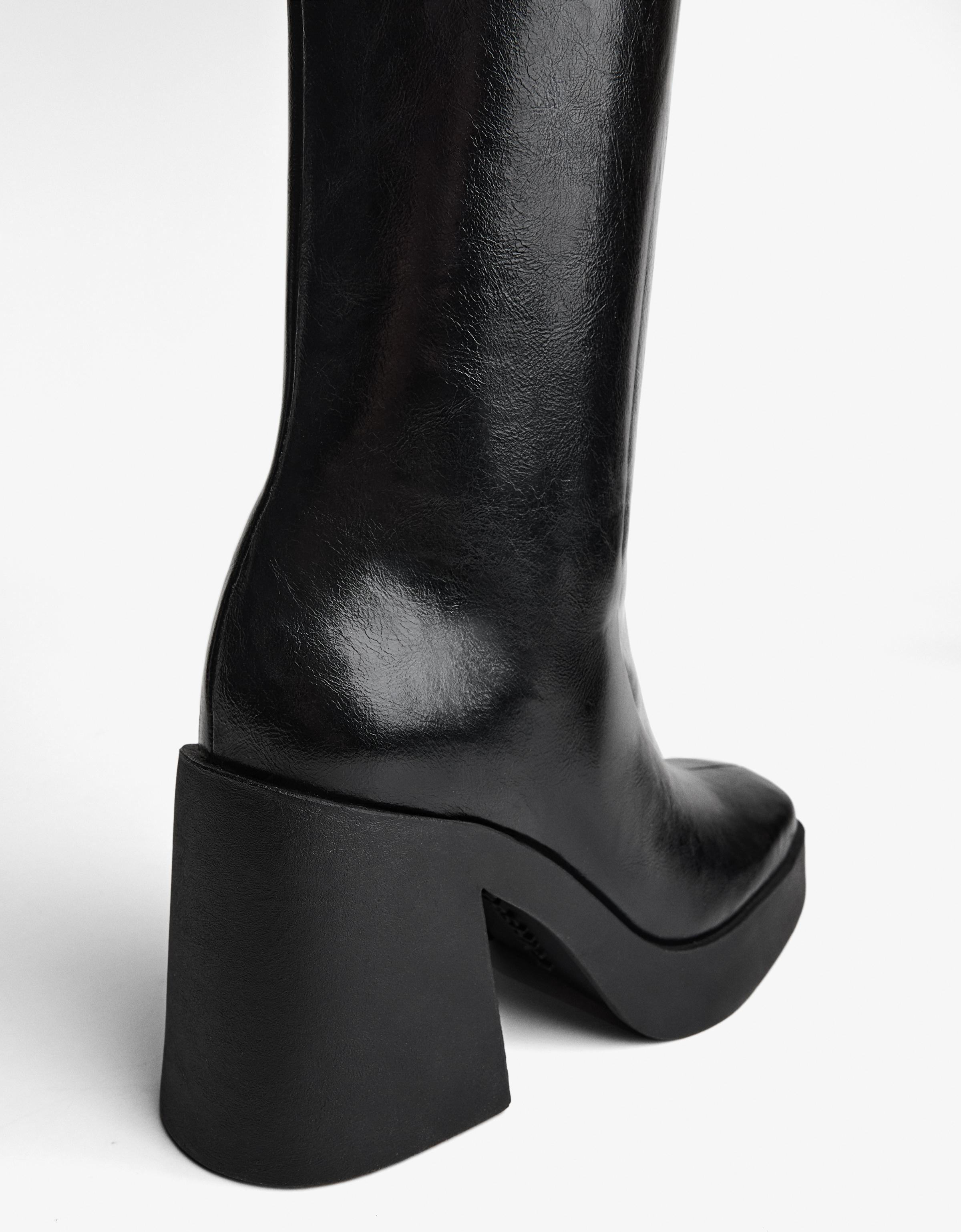 Platform heel boot — BLACK