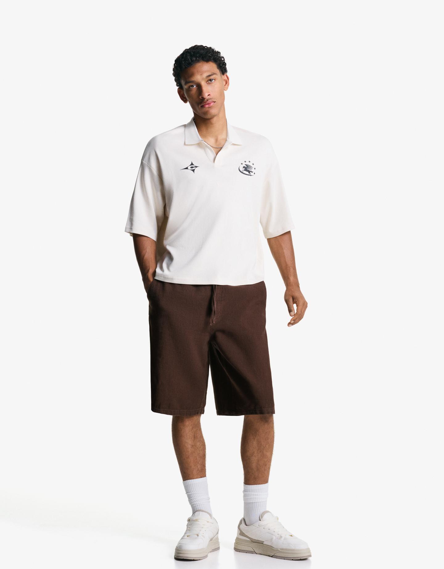 Bershka bermudy skater jogger w stylu rustykalnym brązowy