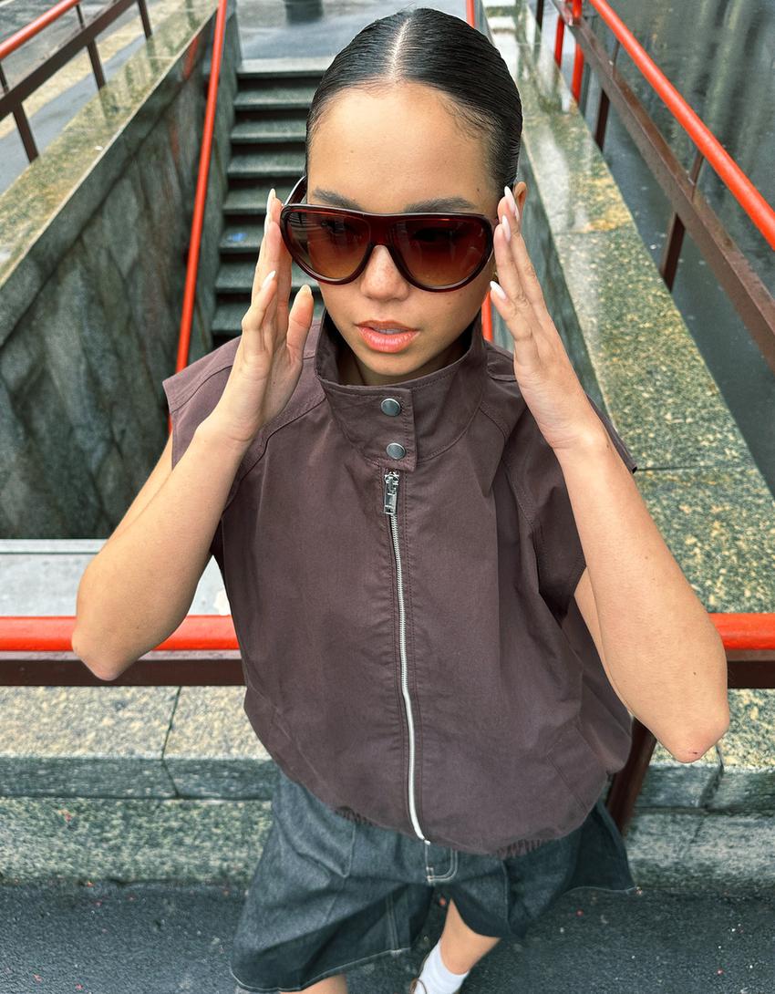 Oversize gilet with zip-Brown