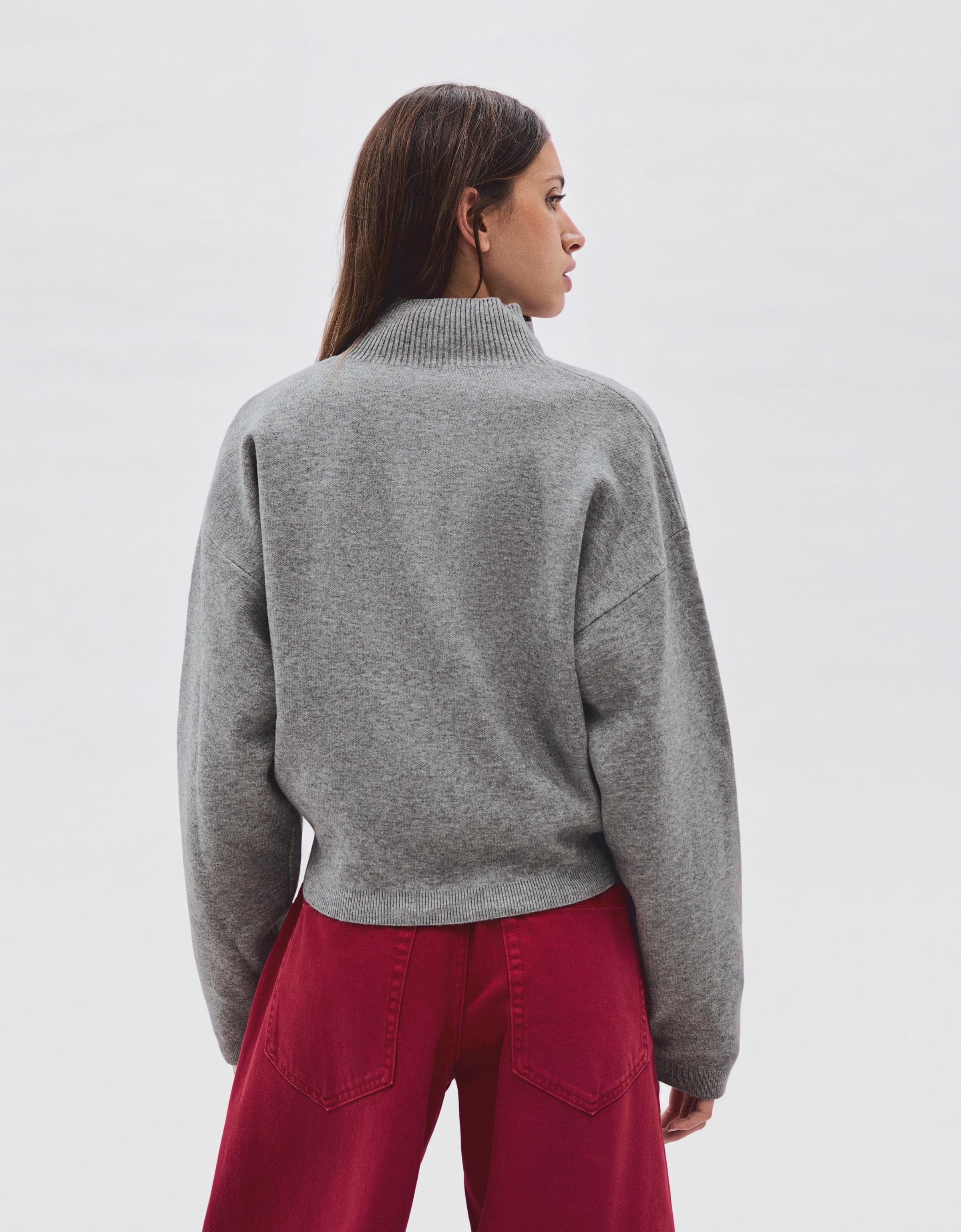 Embroidered zip-up jumper — Grey
