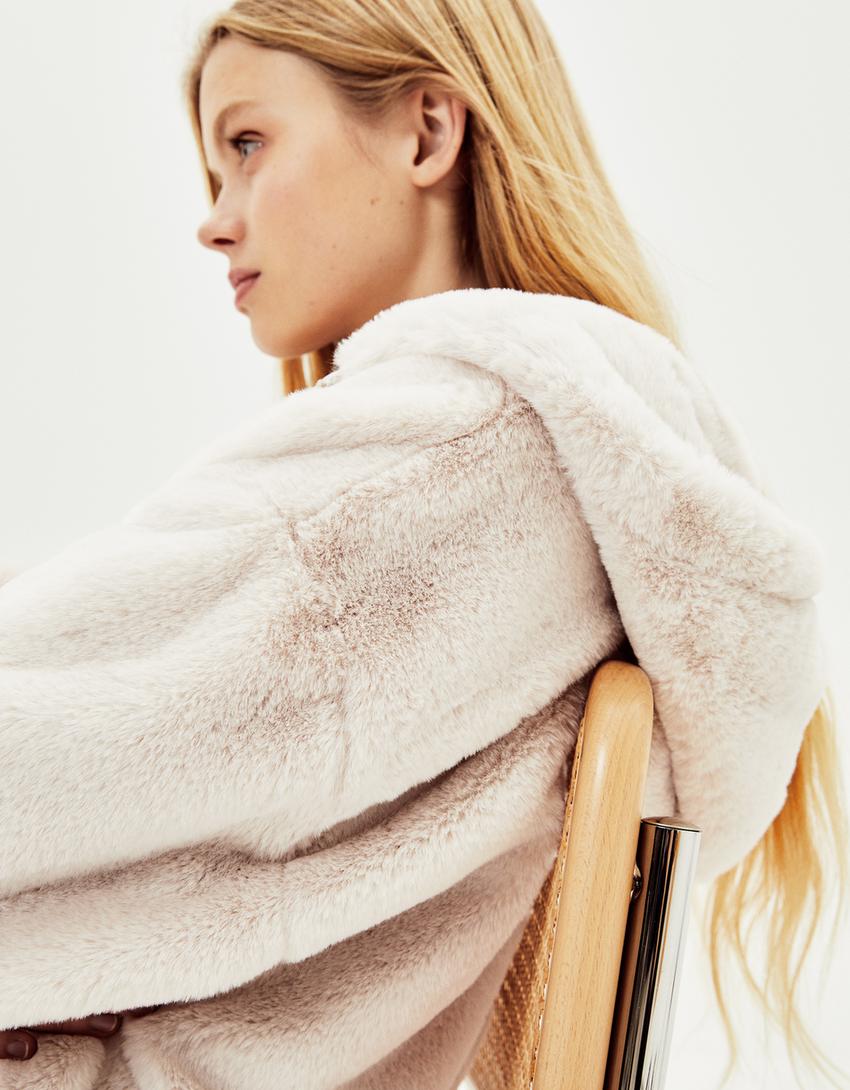 Casaco capuz teddy-Areia-3