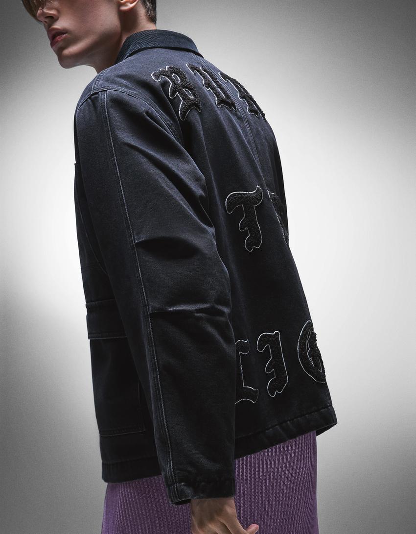 Jeansjacke mit Taschen-Schwarz