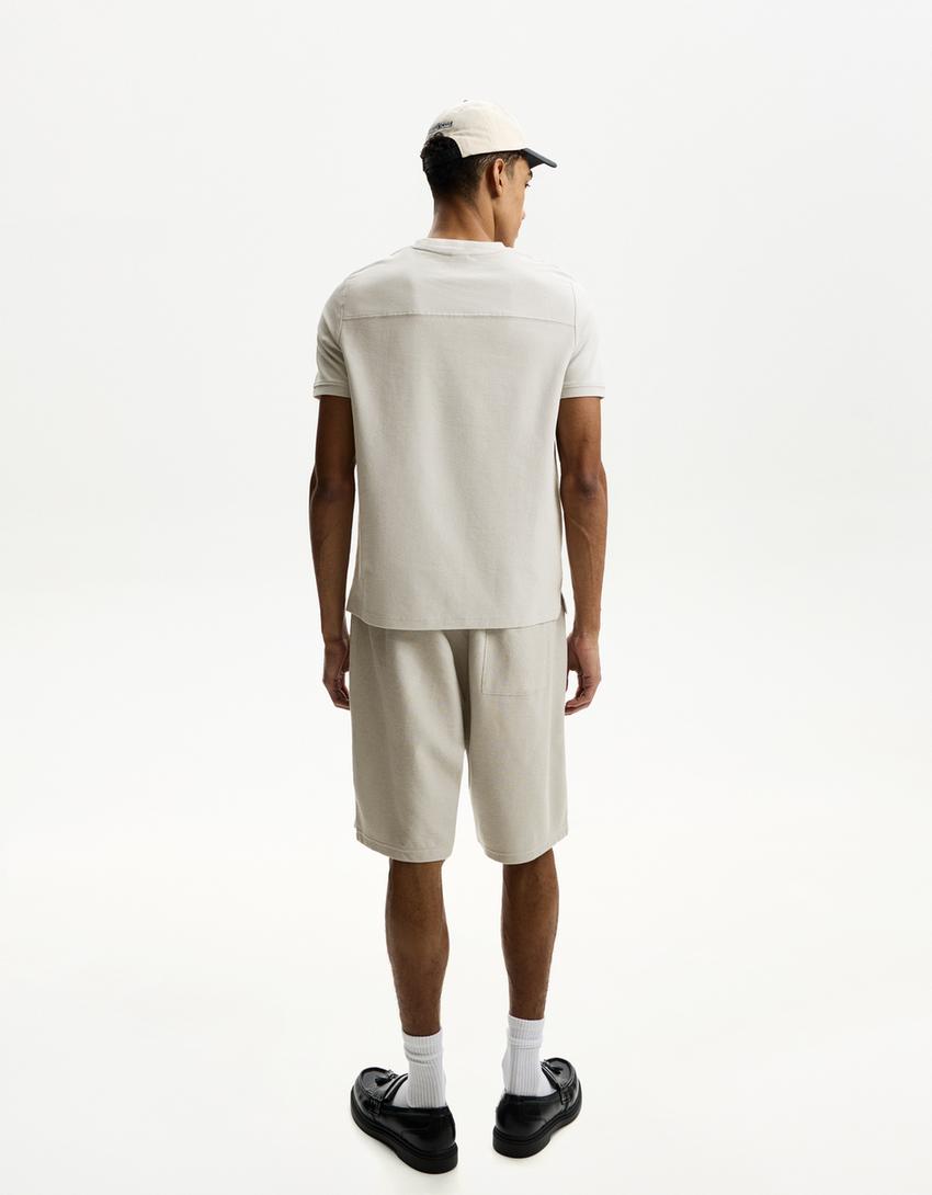 Textured Bermuda shorts-Stone