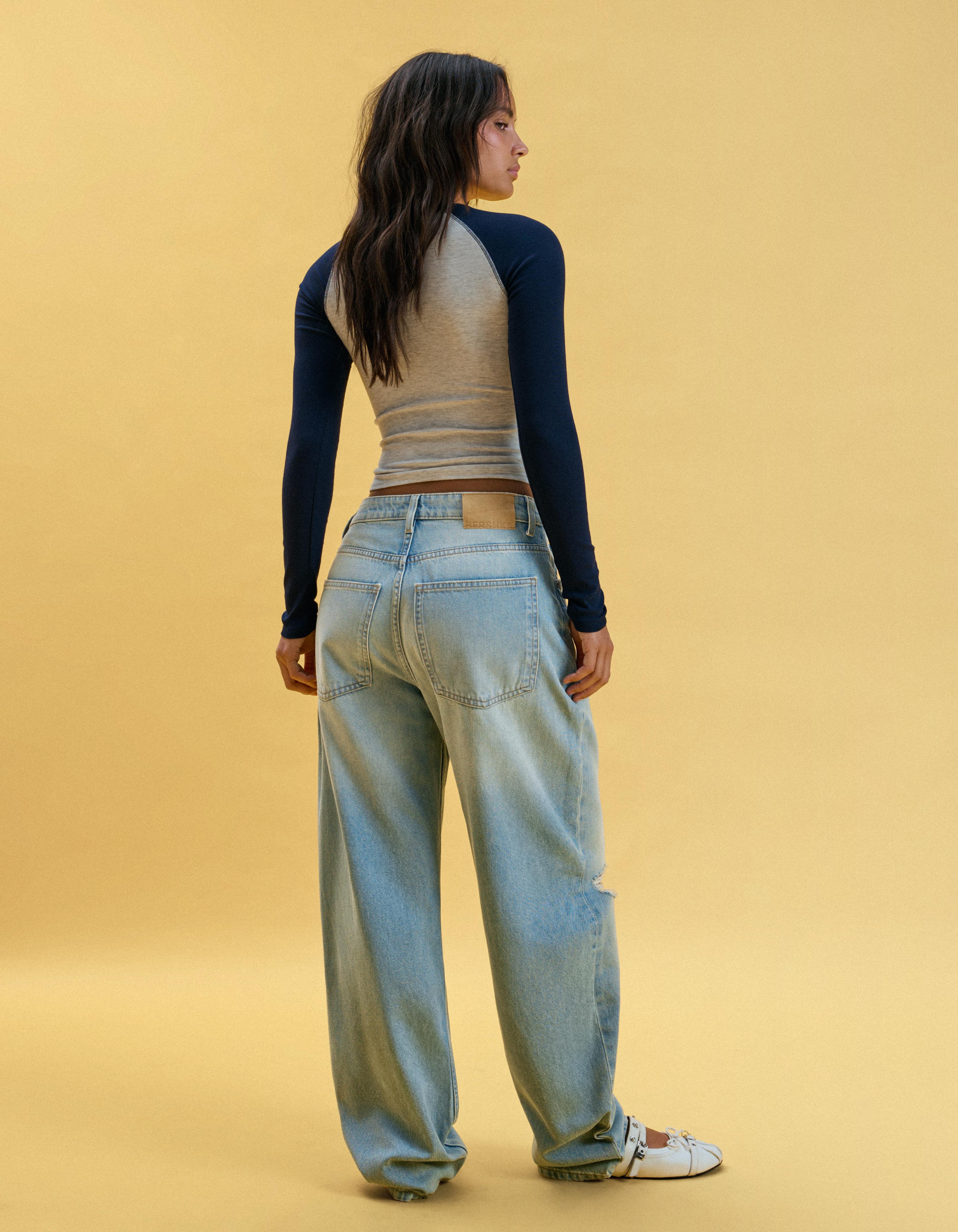 Ripped barrel loose jeans — Light blue