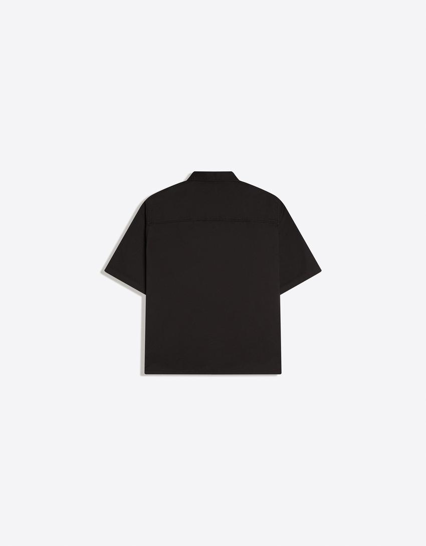 Short sleeve boxy fit shirt-Black
