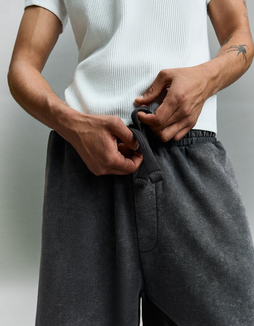 Jogger Bermuda shorts-Grey