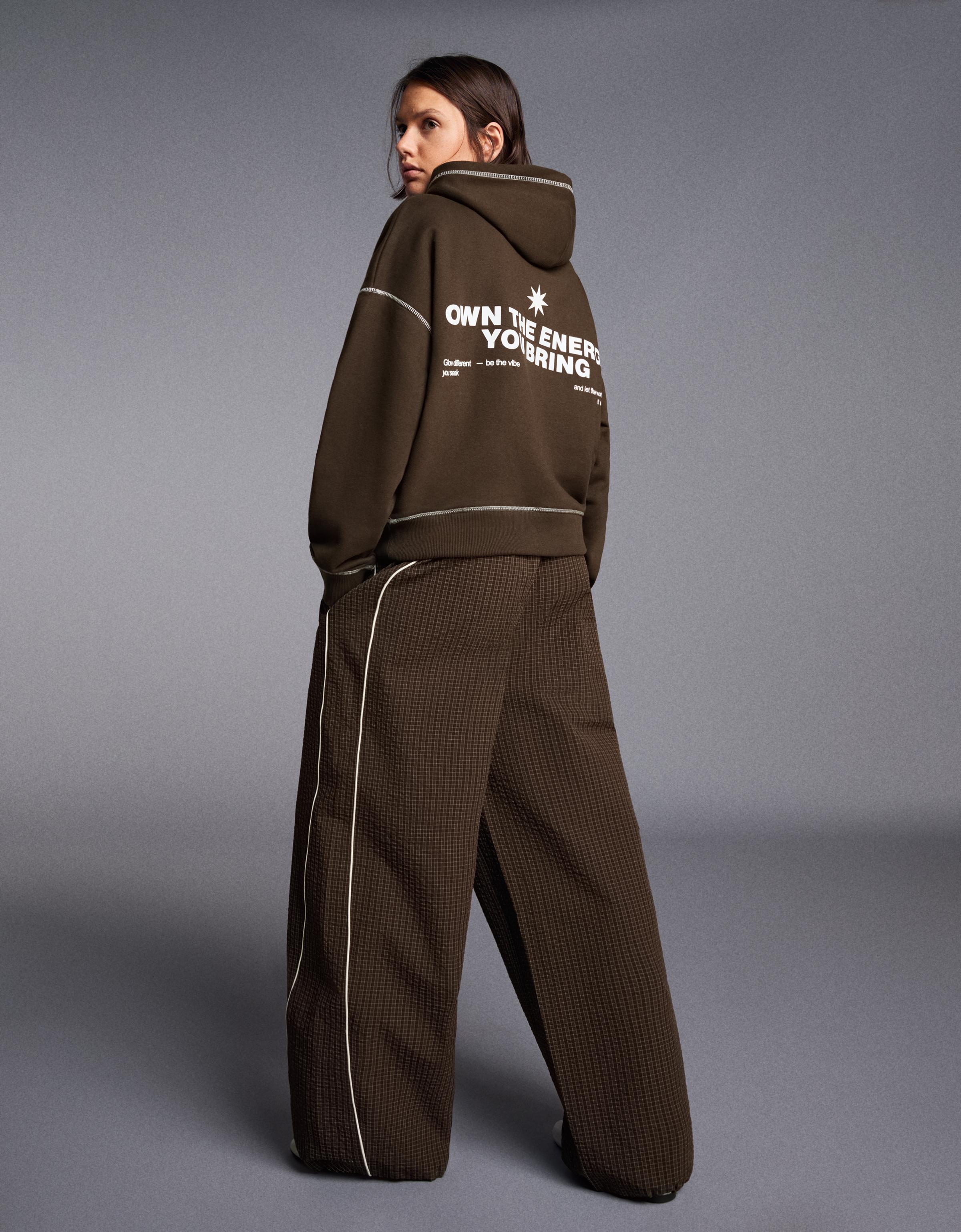 Bershka Sudadera Capucha Print Mujer Marrón