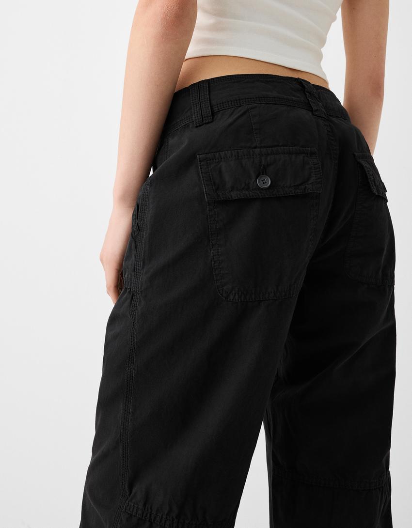 Low-rise capri trousers-Black-6