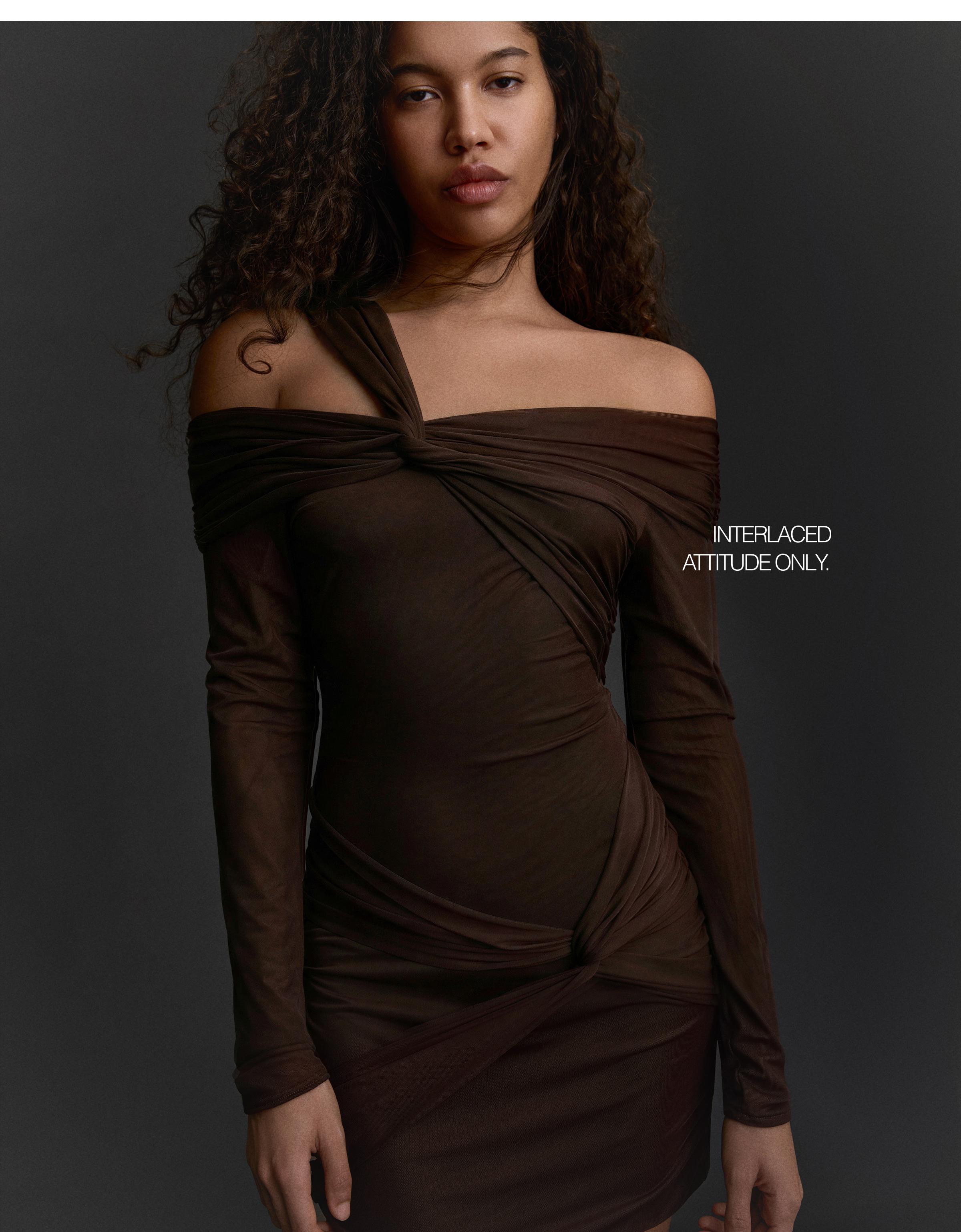 Uzun kollu tül detaylı mini elbise - Görsel 18