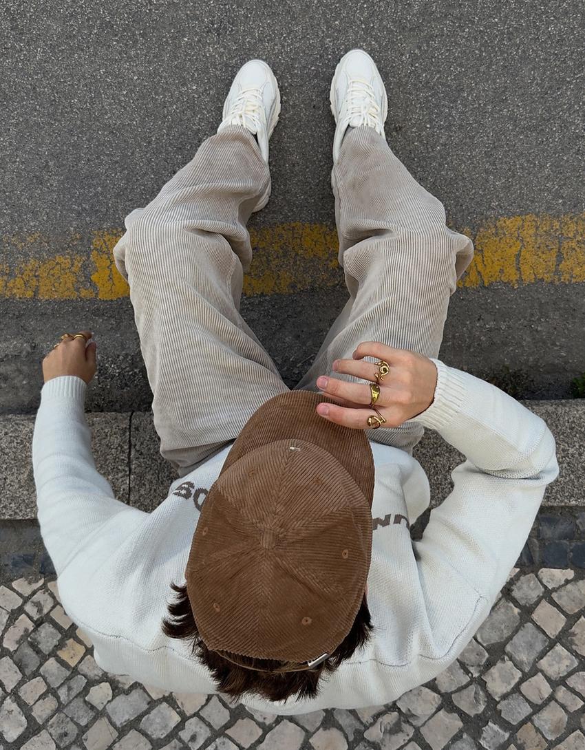 Embroidered corduroy cap-Camel