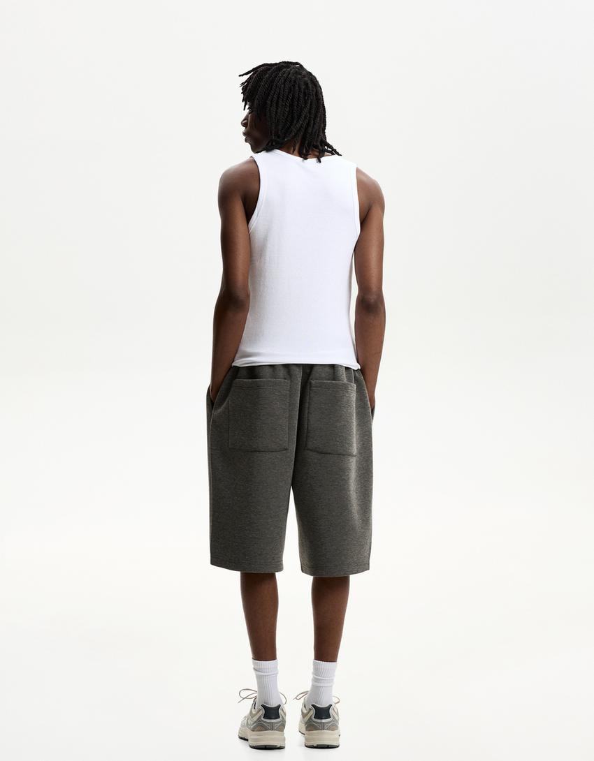 Oversize bermudashorts med neopreneffekt-Grå-1