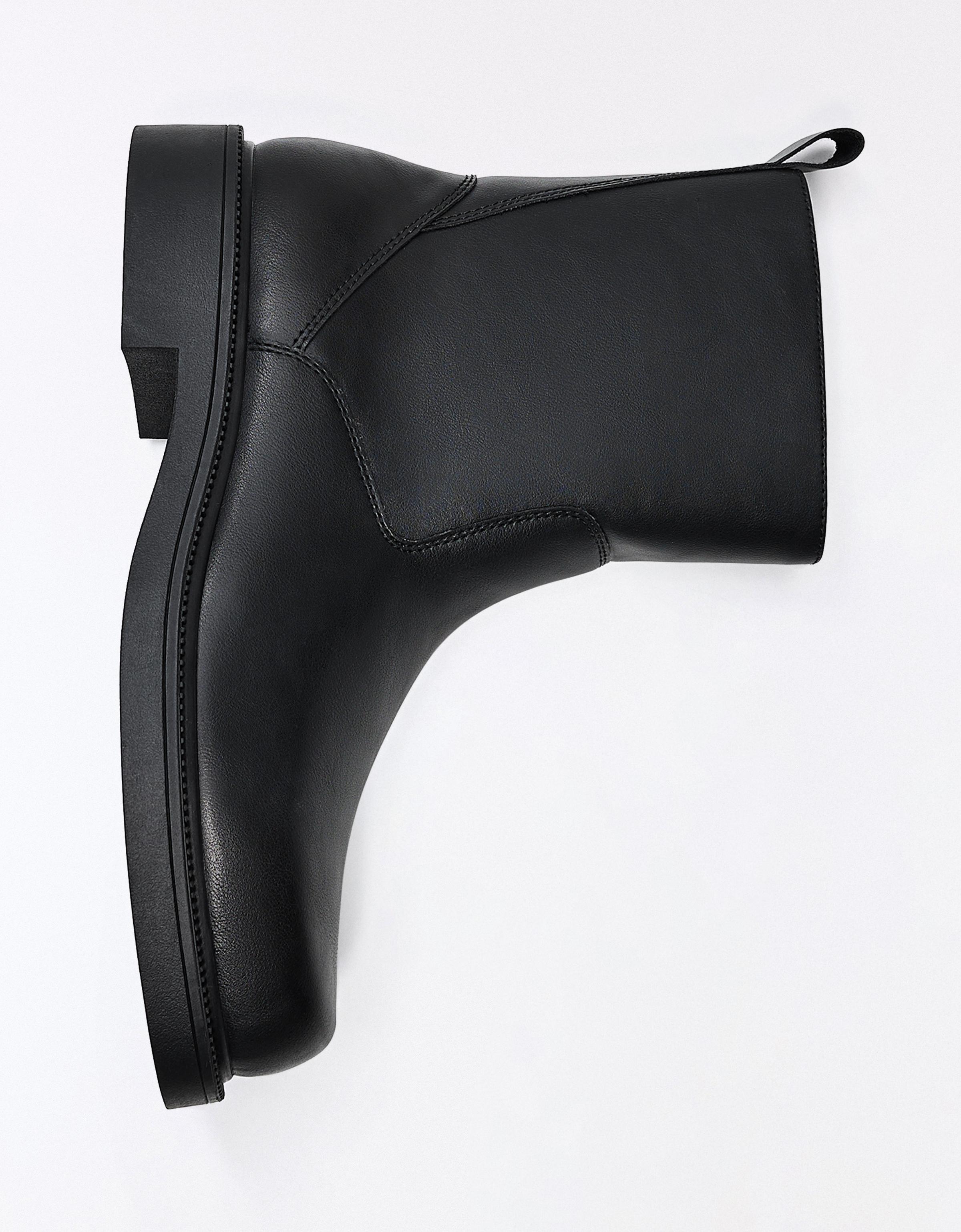 Casual ankle boots — BLACK