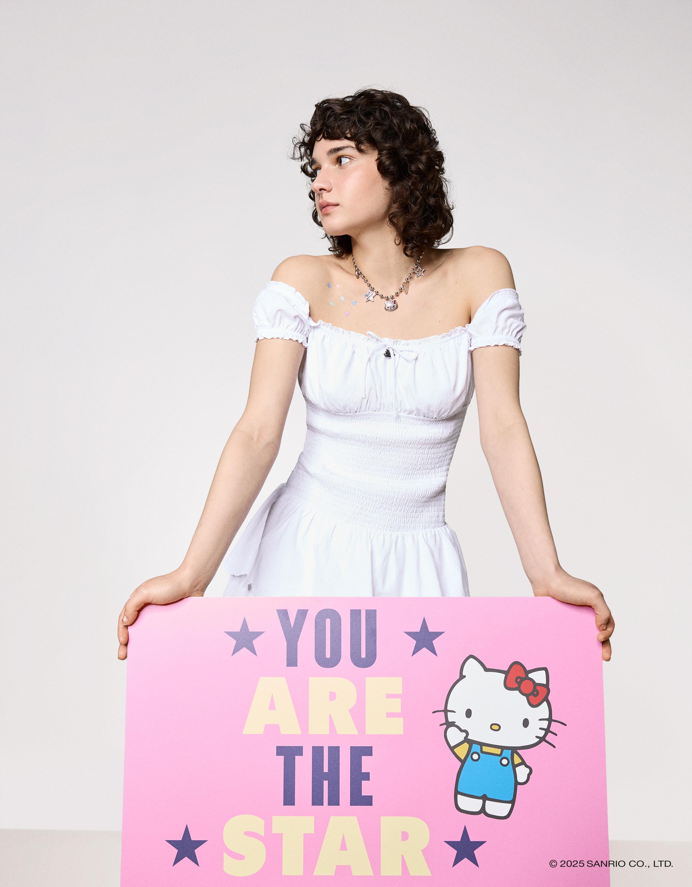 Hello Kitty dress - Dresses and jumpsuits - BSK Teen | Bershka