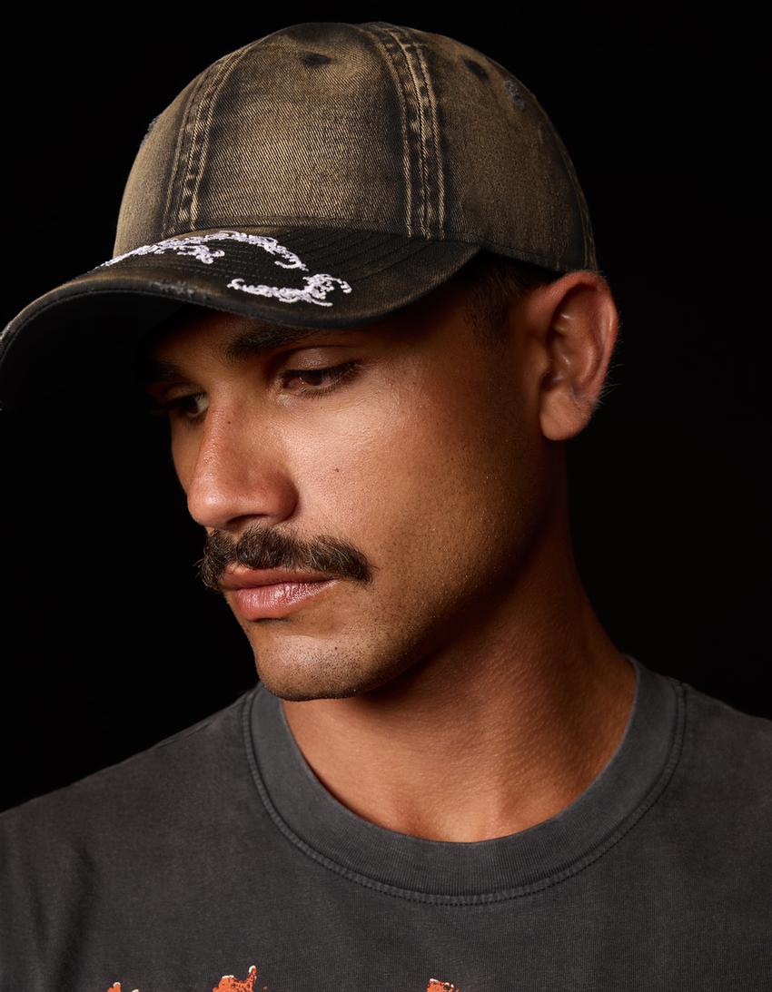 Yıkanmış baskılı şapka-Siyah