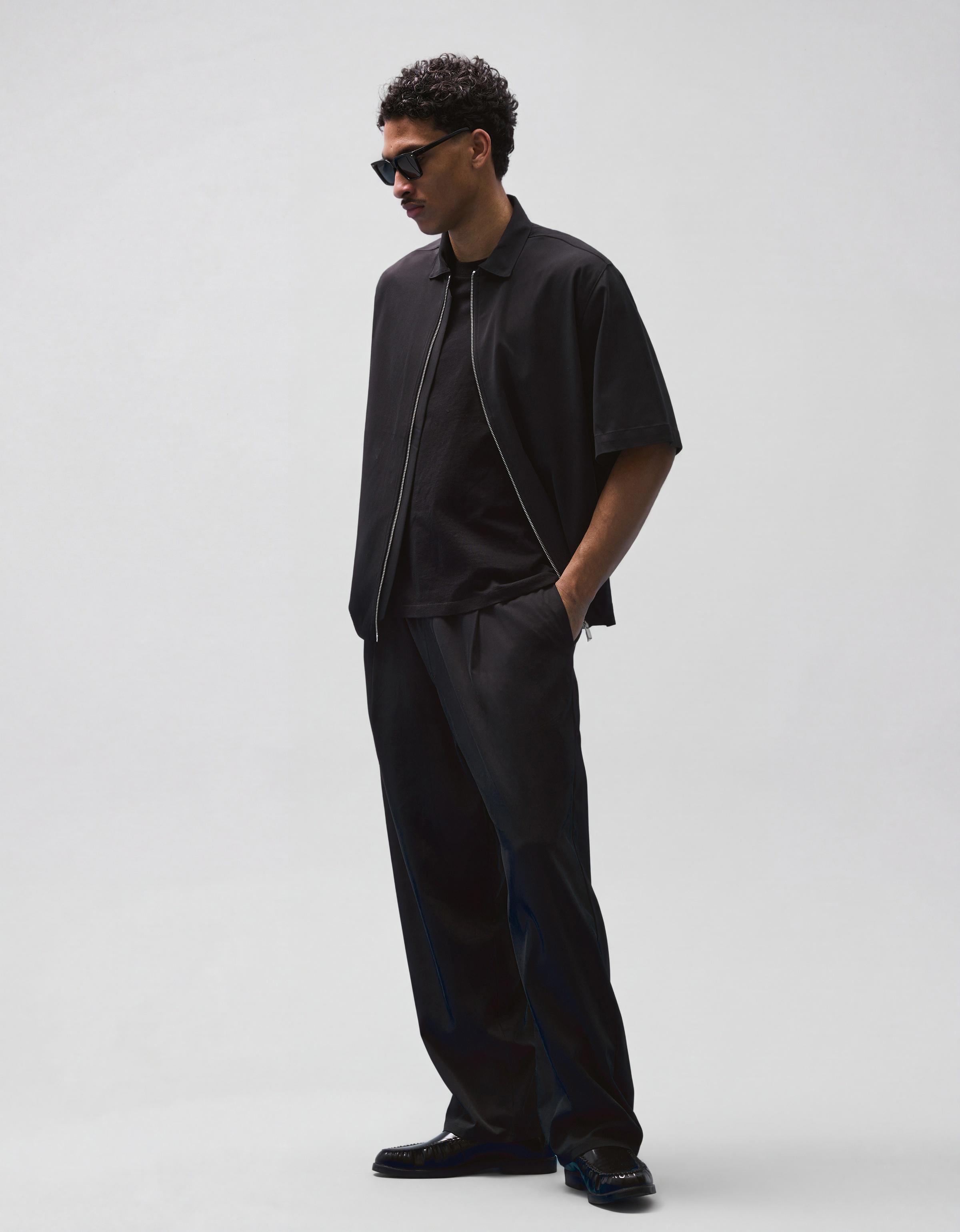 Kısa kollu boxy fit dökümlü gömlek - Görsel 49