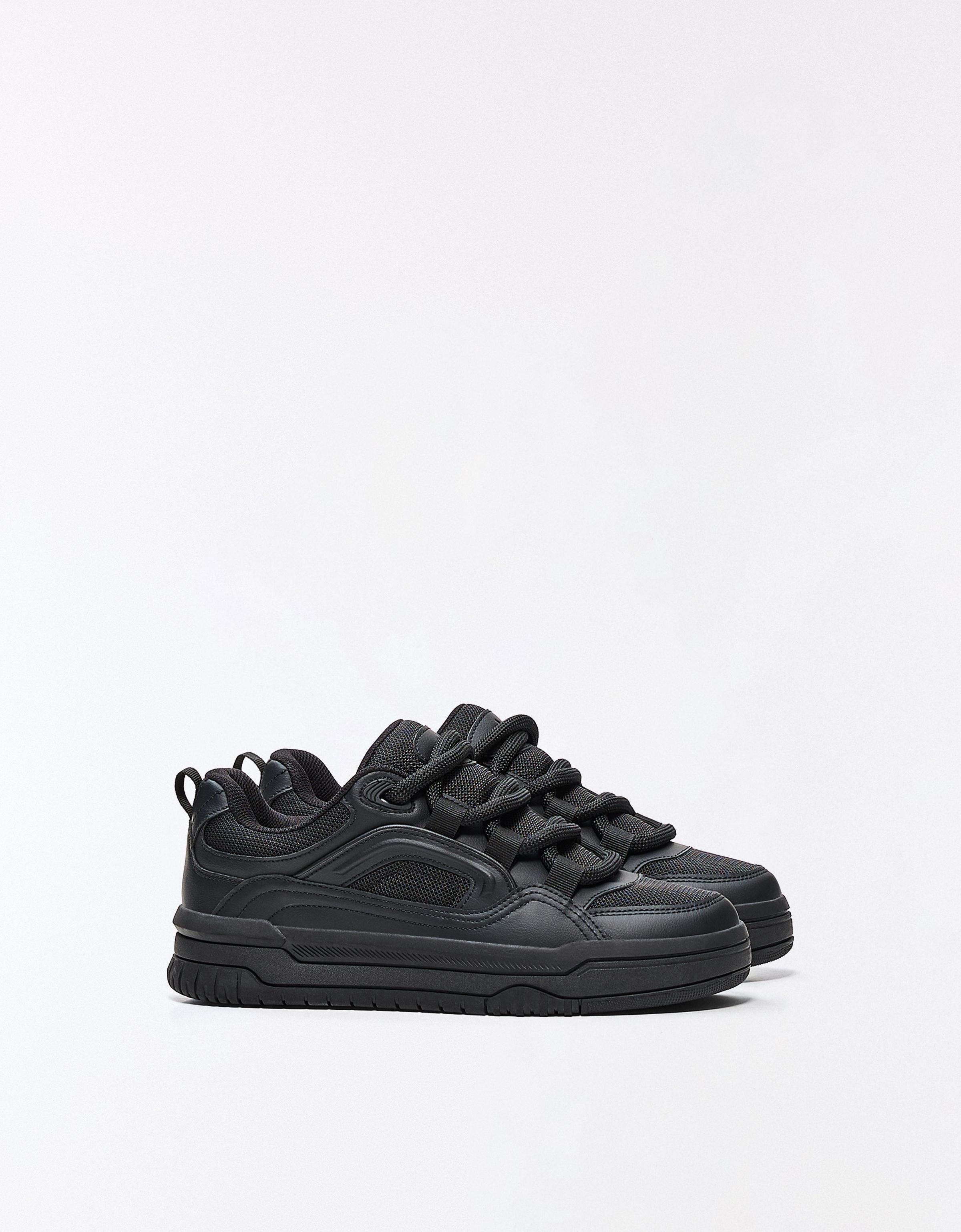 Skate trainers — BLACK