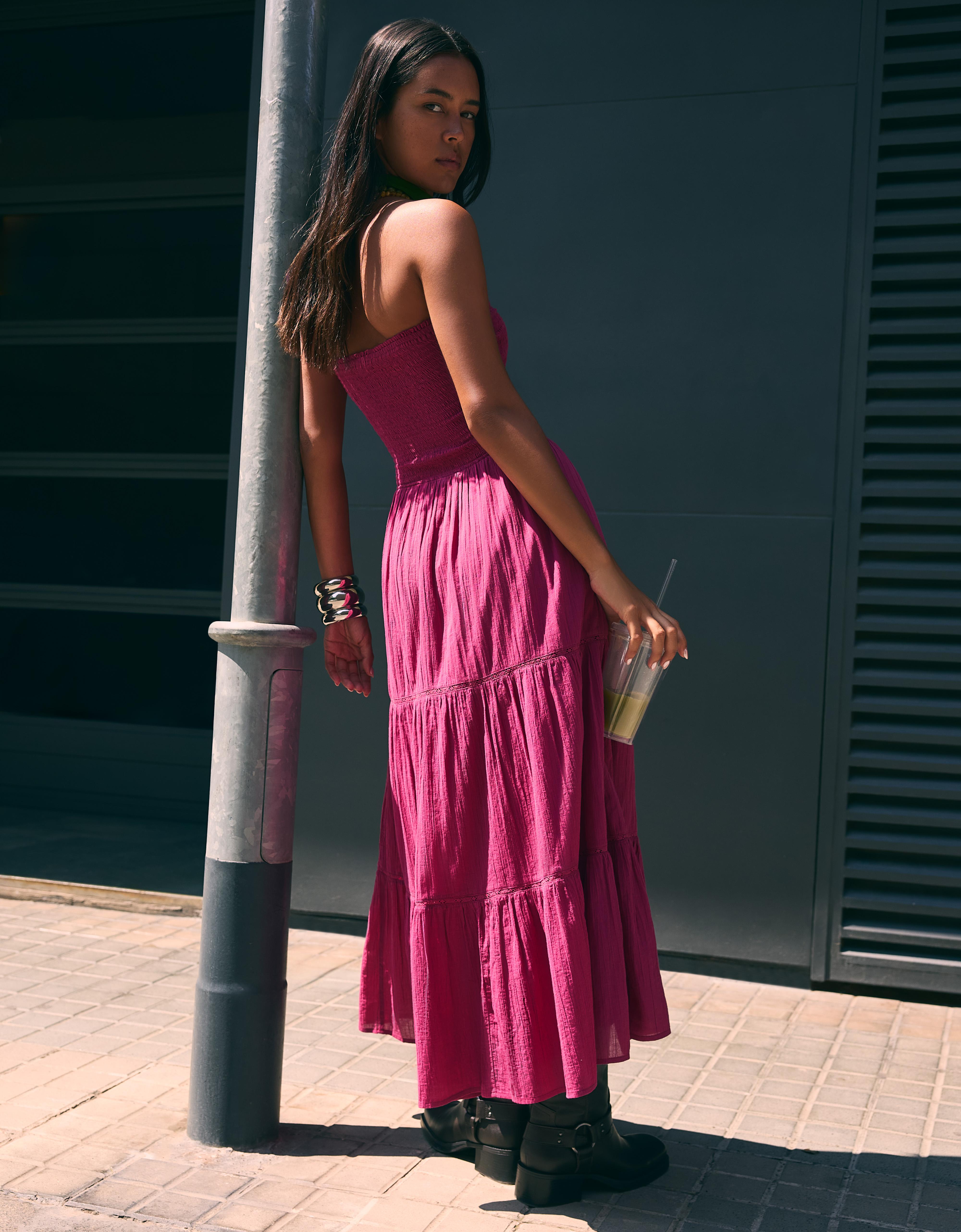 Bershka Ausgestelltes Bandeau-Midikleid Damen M Fuchsia