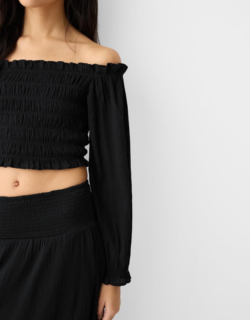 بلوزة ضيقة بأكمام طويلة وتفصيل مرن-أسود-2