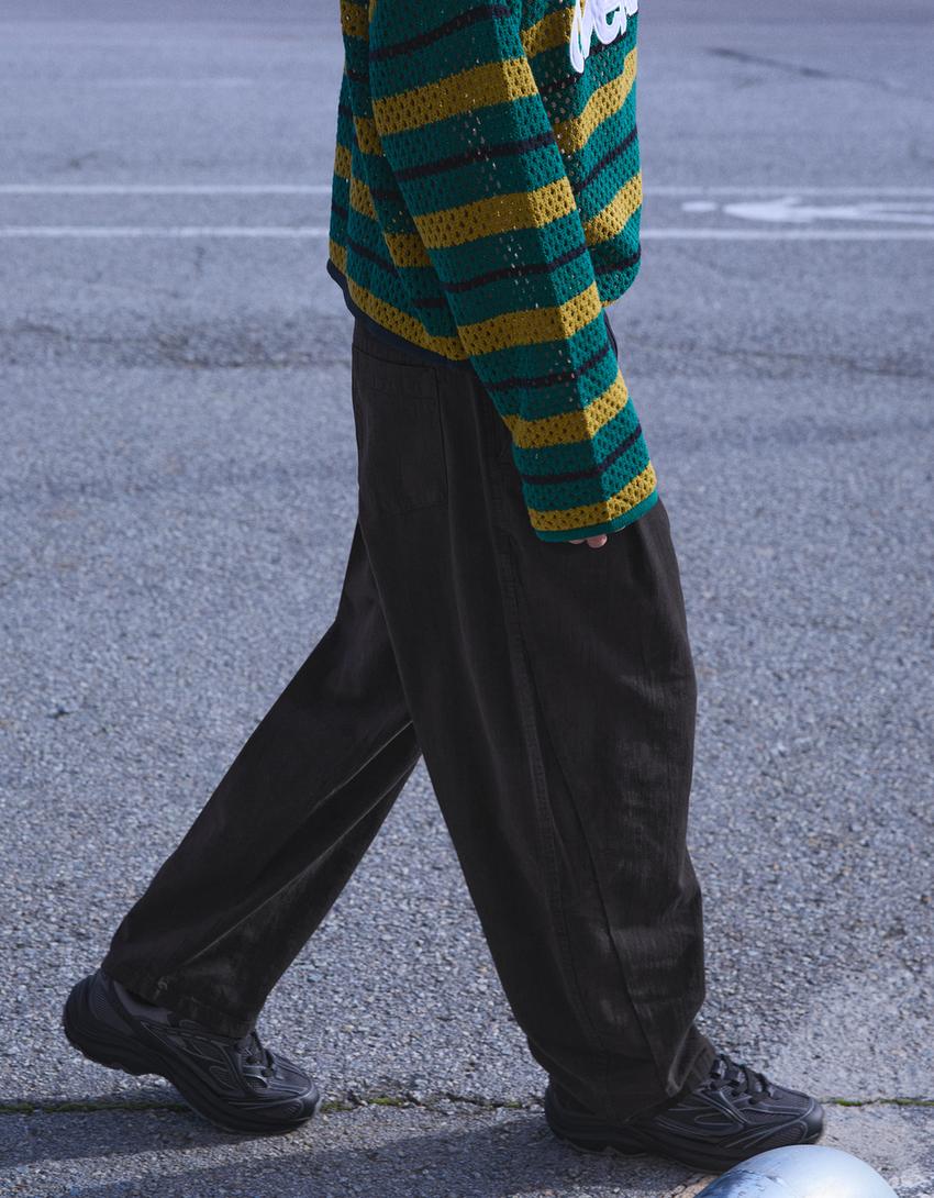 Super baggy trousers with linen-Black