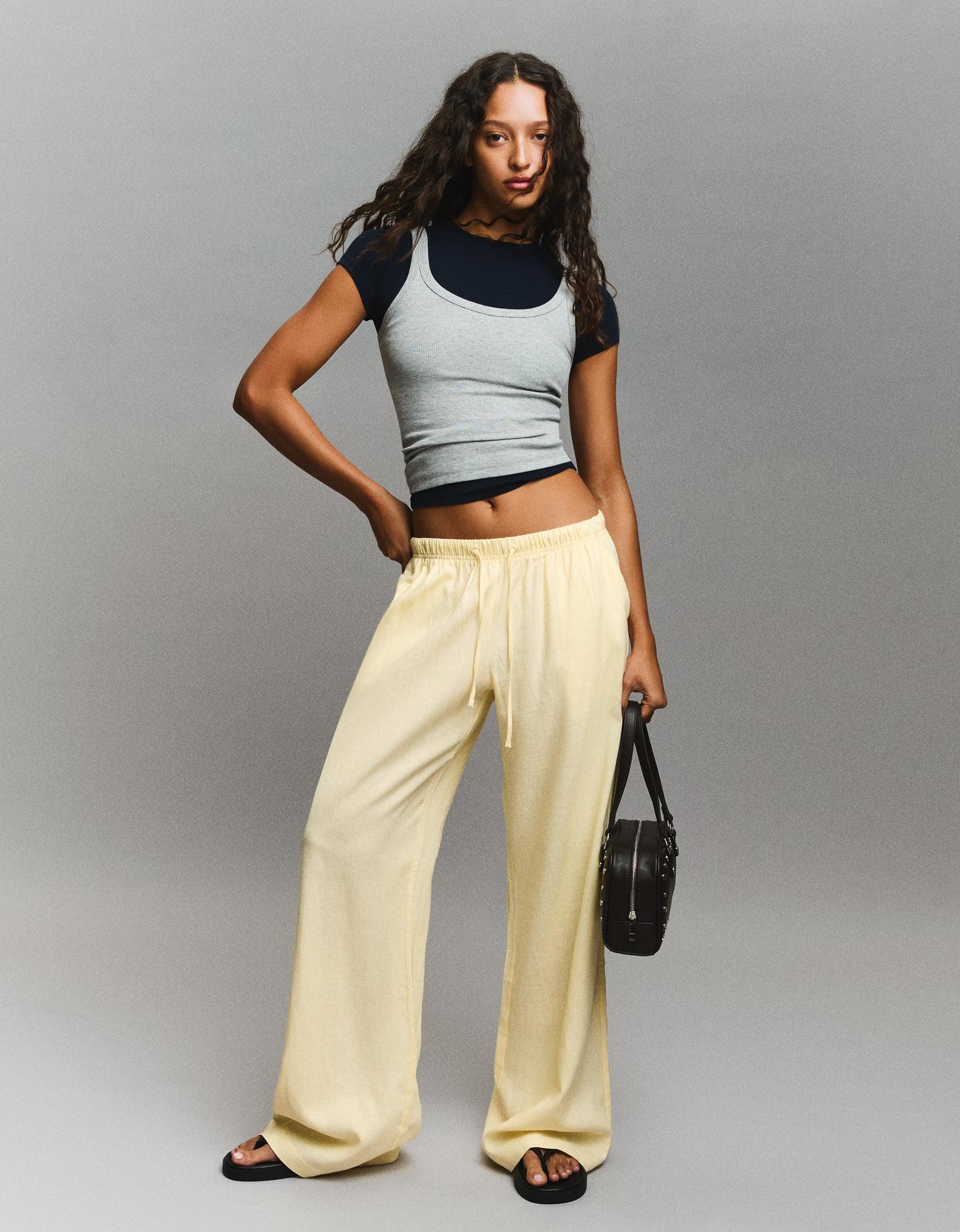Bershka Pantalón Cintura Elástica Mujer Amarillo