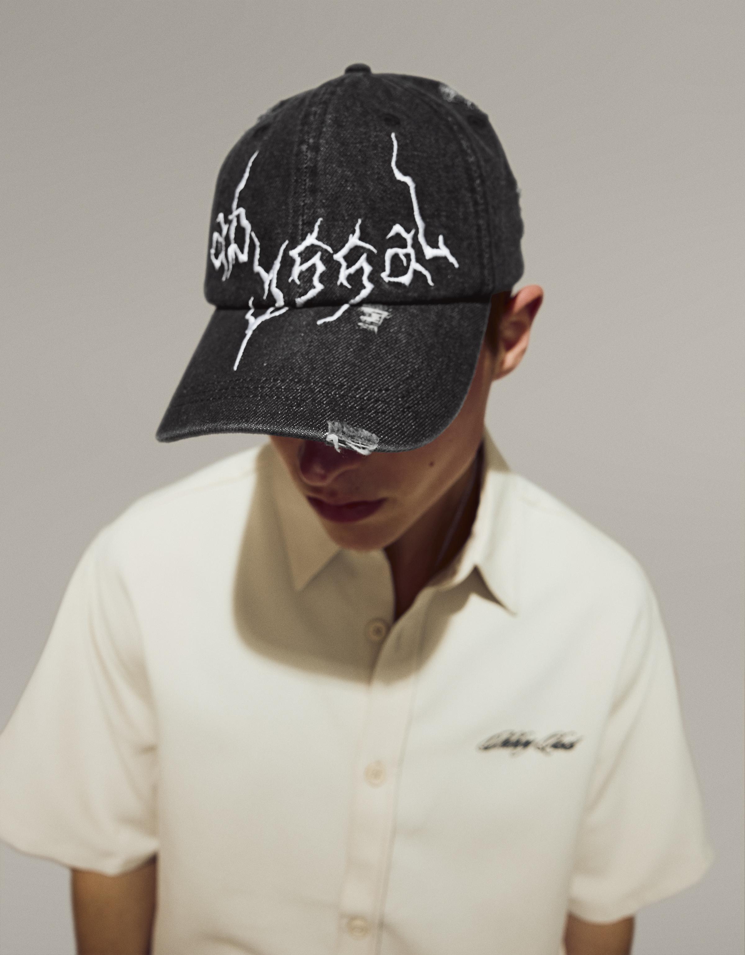 Washed denim cap — Black