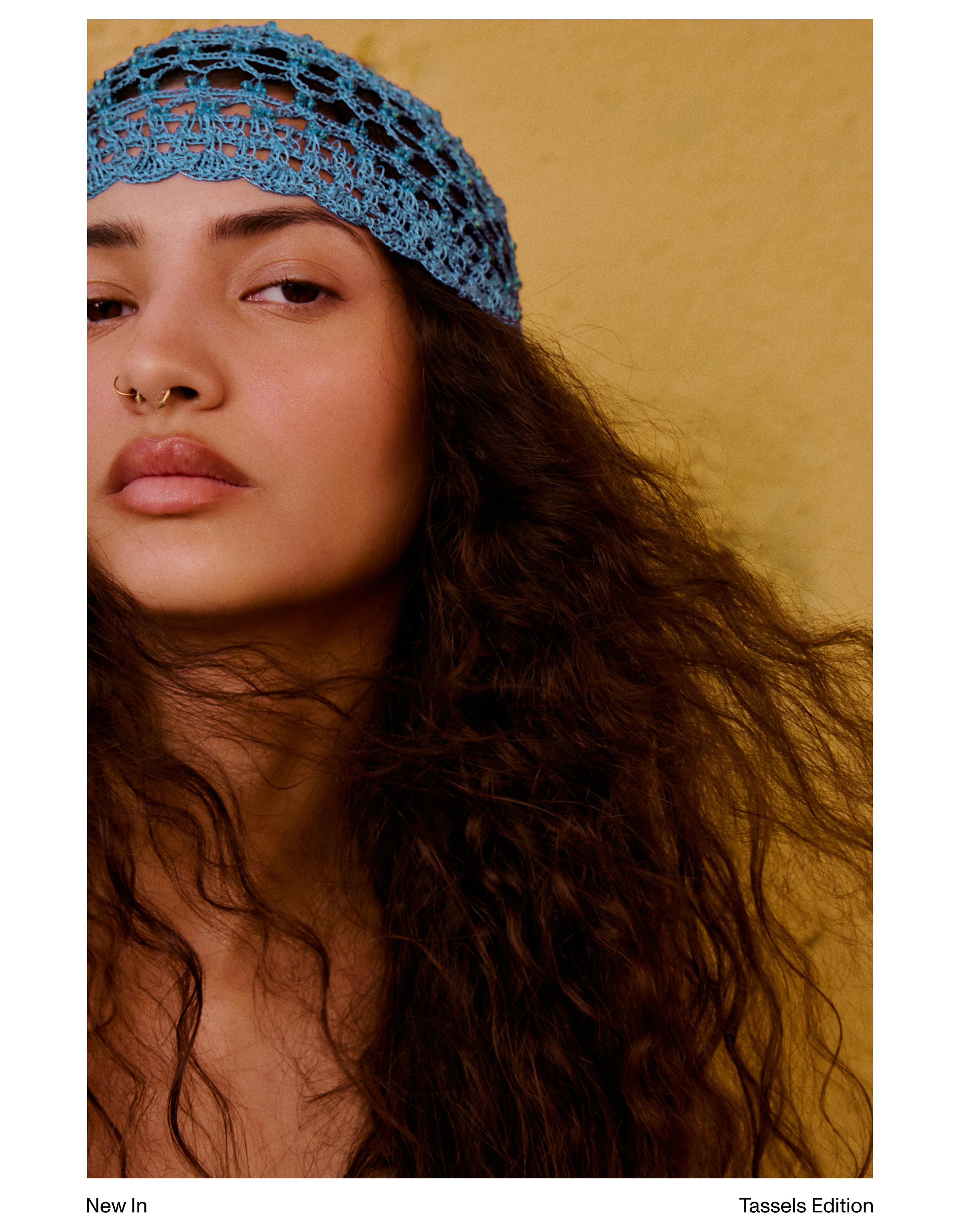 Beaded skullcap — Blue