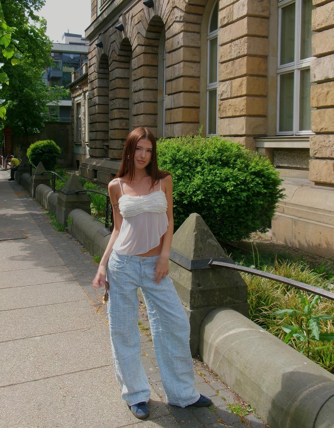 Textured boyfriend jeans