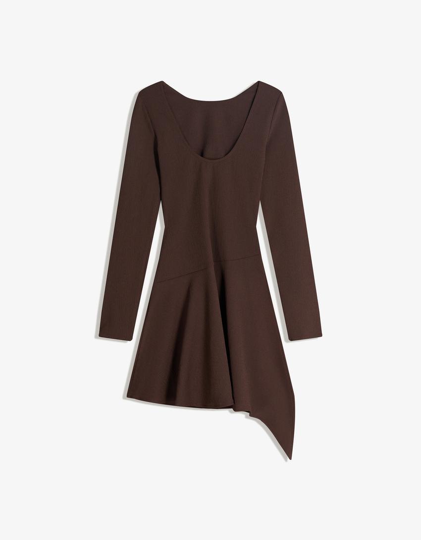 Vestido mini manga larga vuelo asimétrico-Marrón
