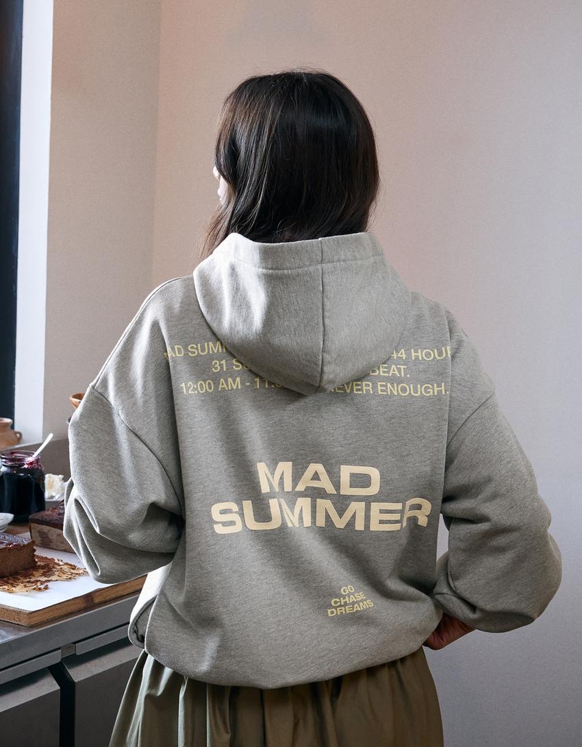 Hoodie bergambar-Abu-abu