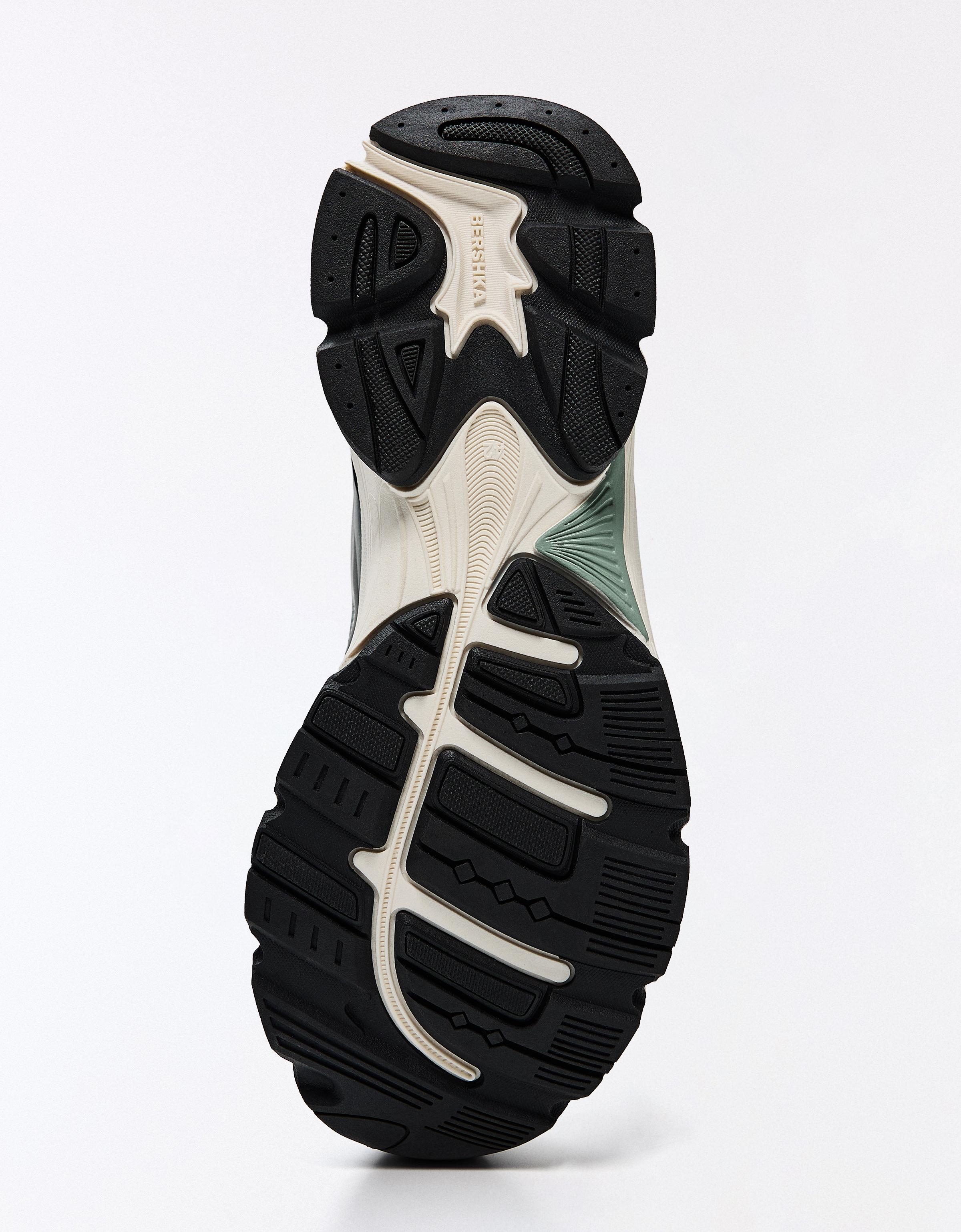 MULTI-PIECE TRAINERS — WHITE