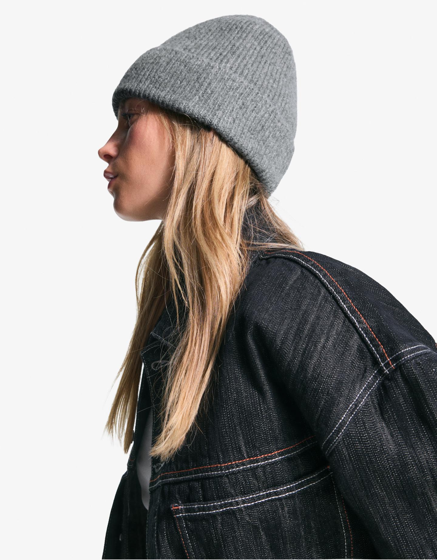 Bershka Beanie Básico Mujer Gris