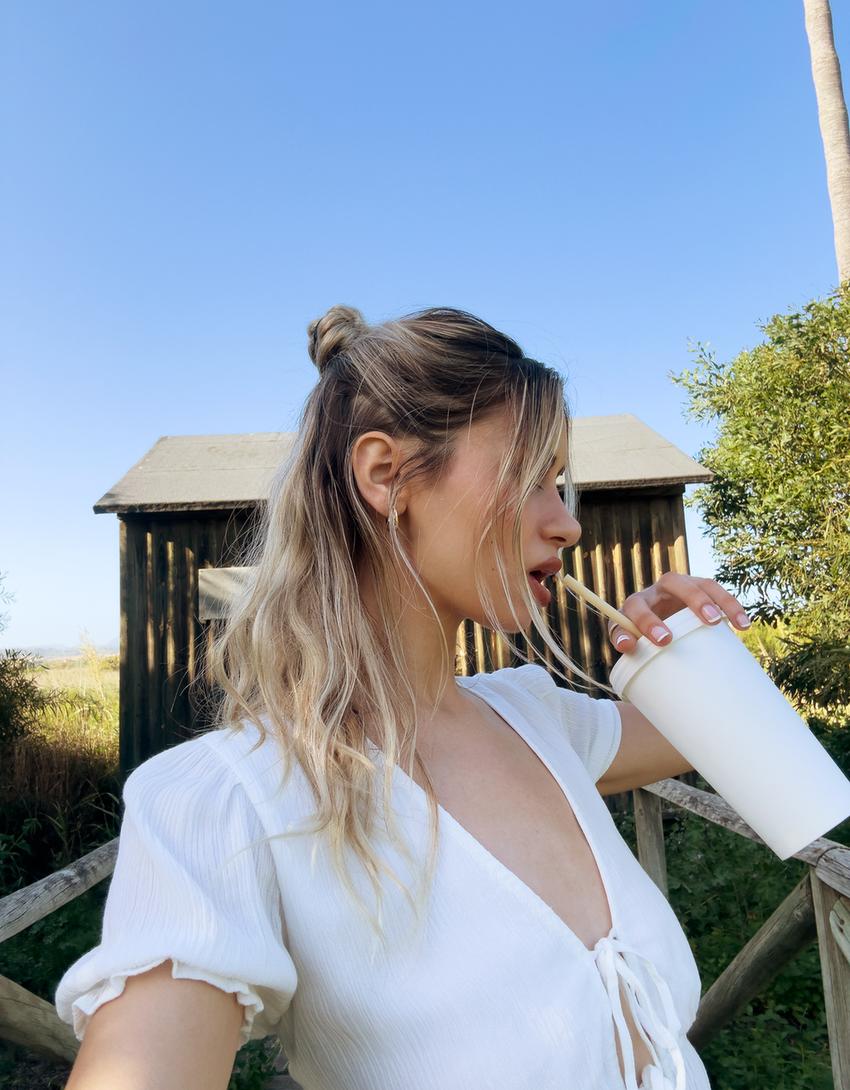 Camisa màniga curta frunziments llaç-Cru